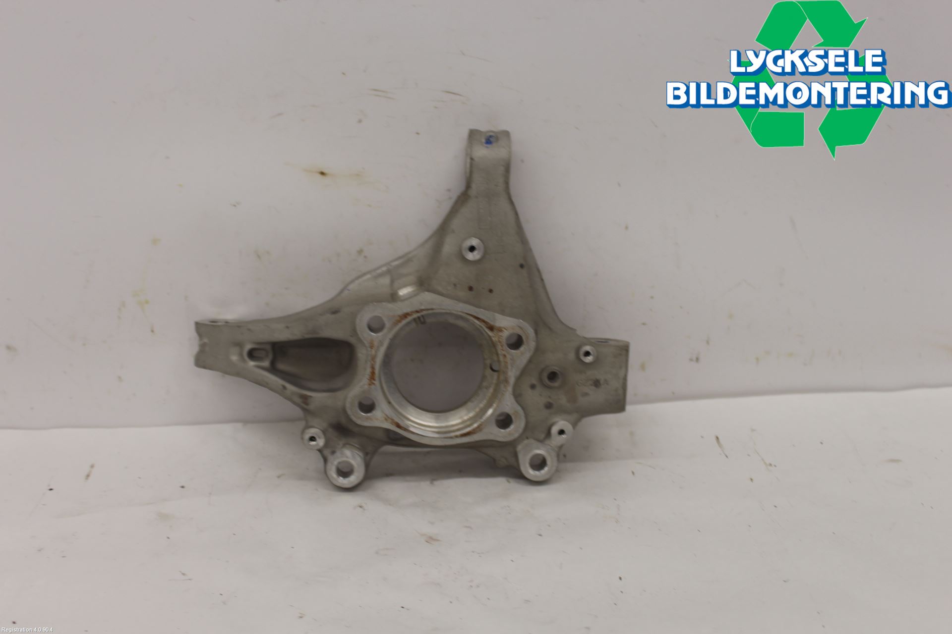 Ford MUSTANG Mach-E 21- Styrspindel Lagerhus Vä