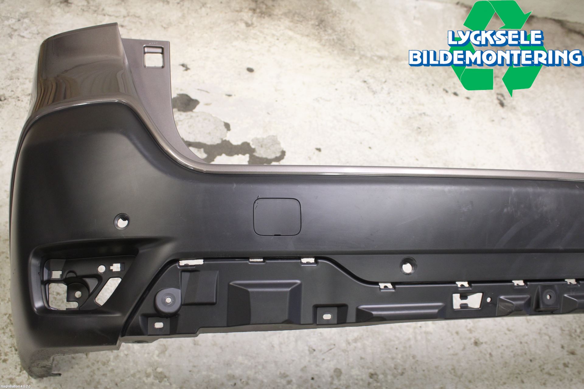 Subaru OUTBACK 21- Stötfångarbeklädnad Bak