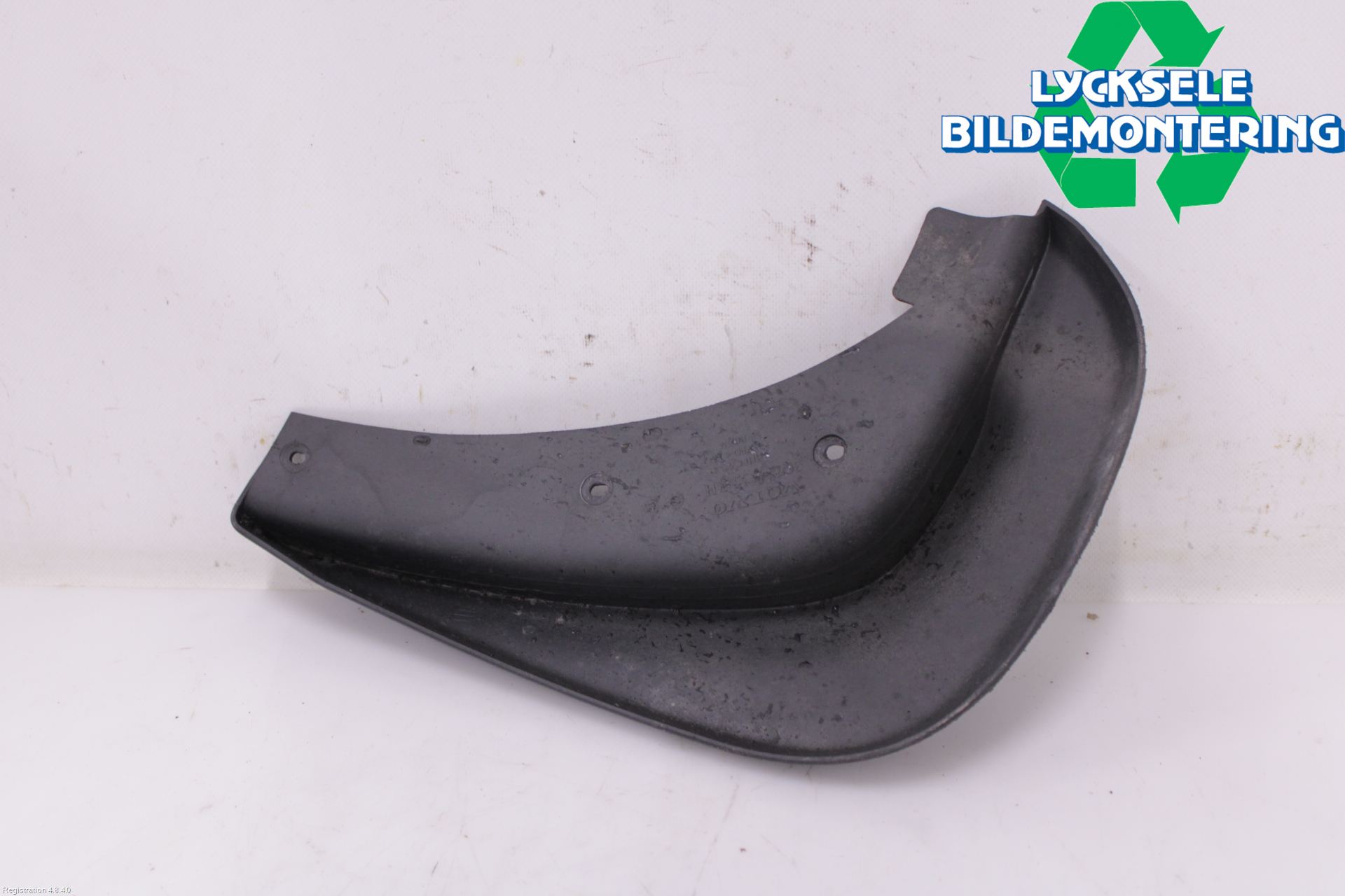 Volvo XC70 08-13 Stänkskydd