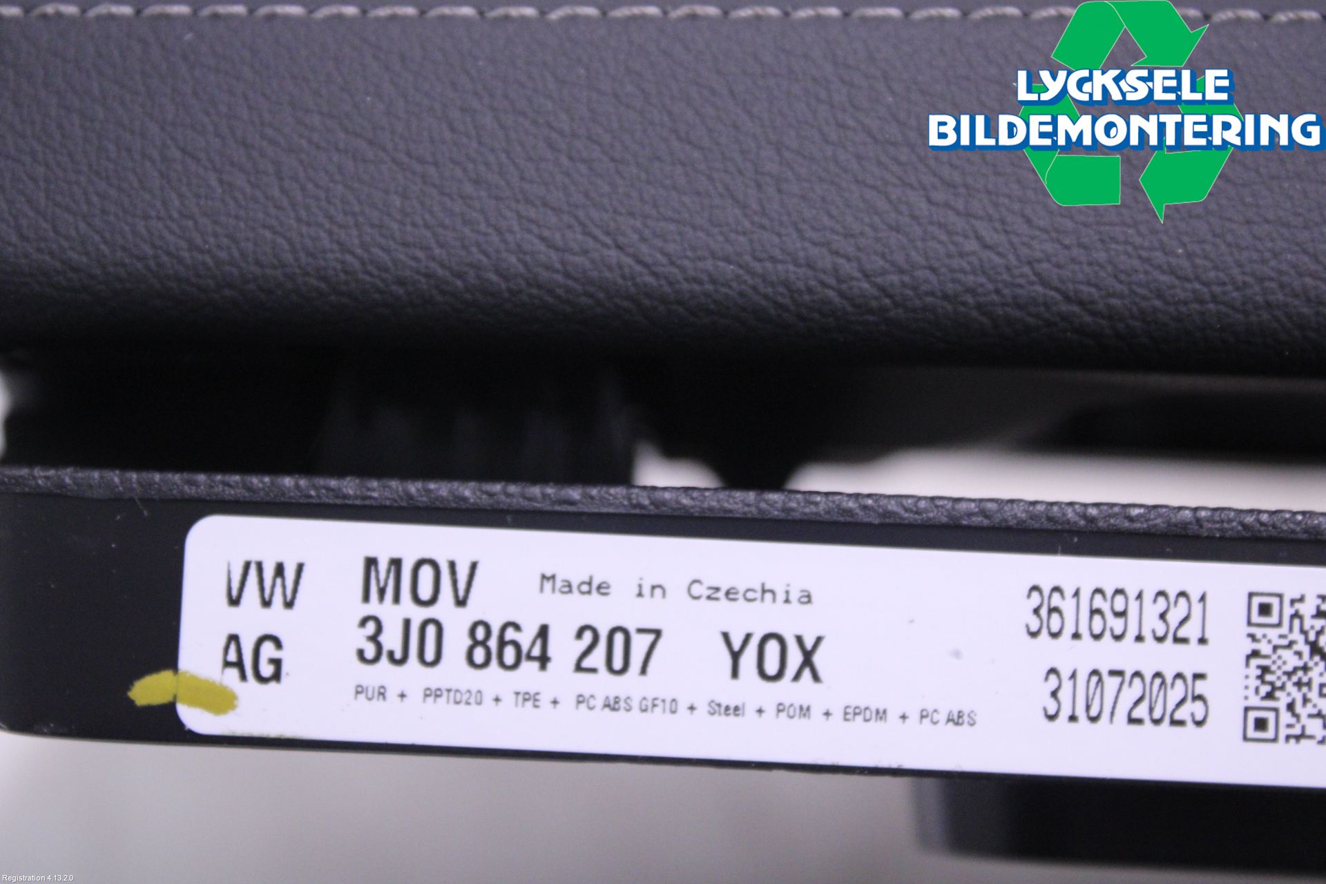 Volkswagen VW PASSAT 24- Inredning Armstöd