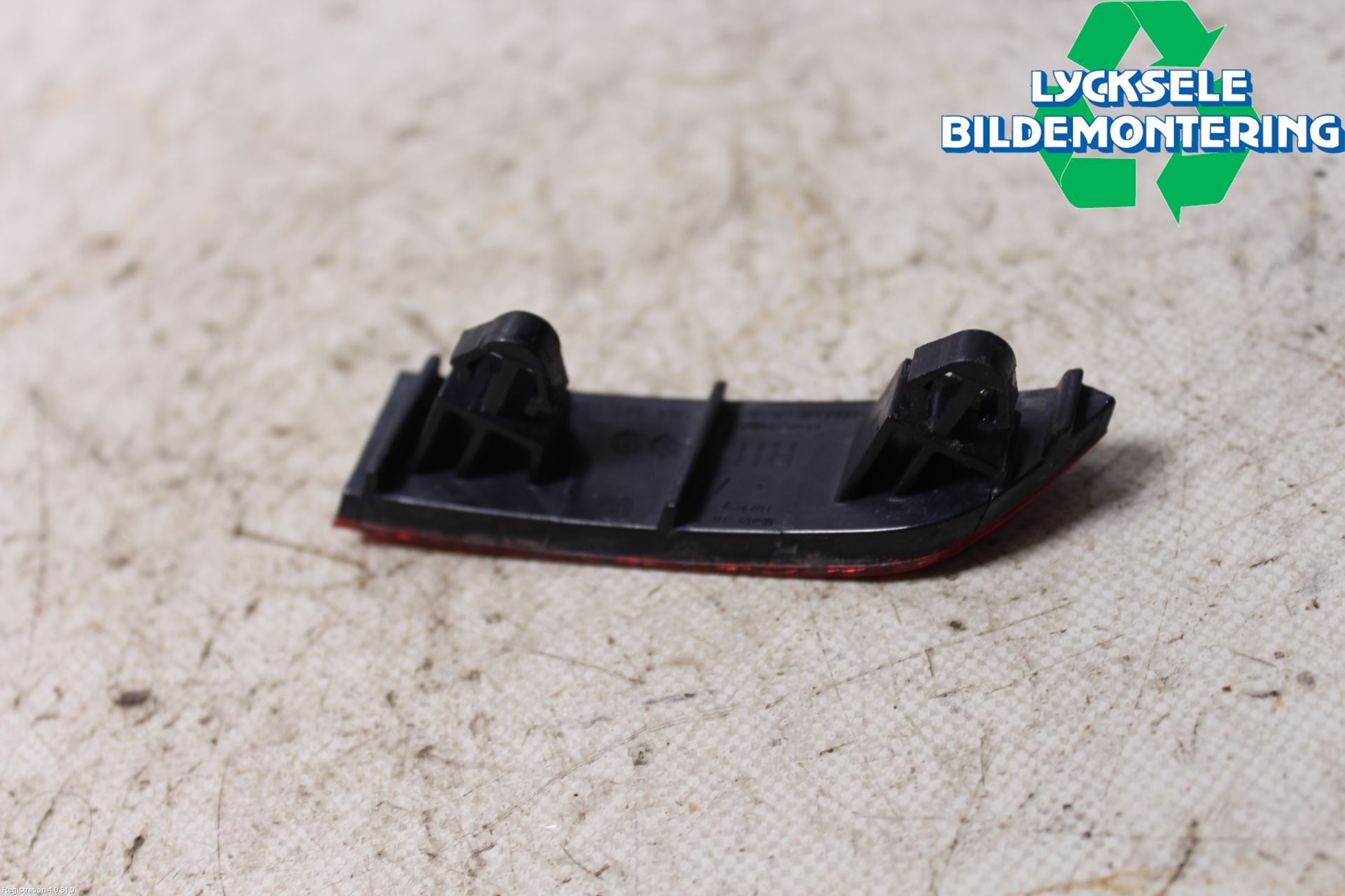 Volkswagen VW TIGUAN 16-24 Dimljus/Reflex Bak