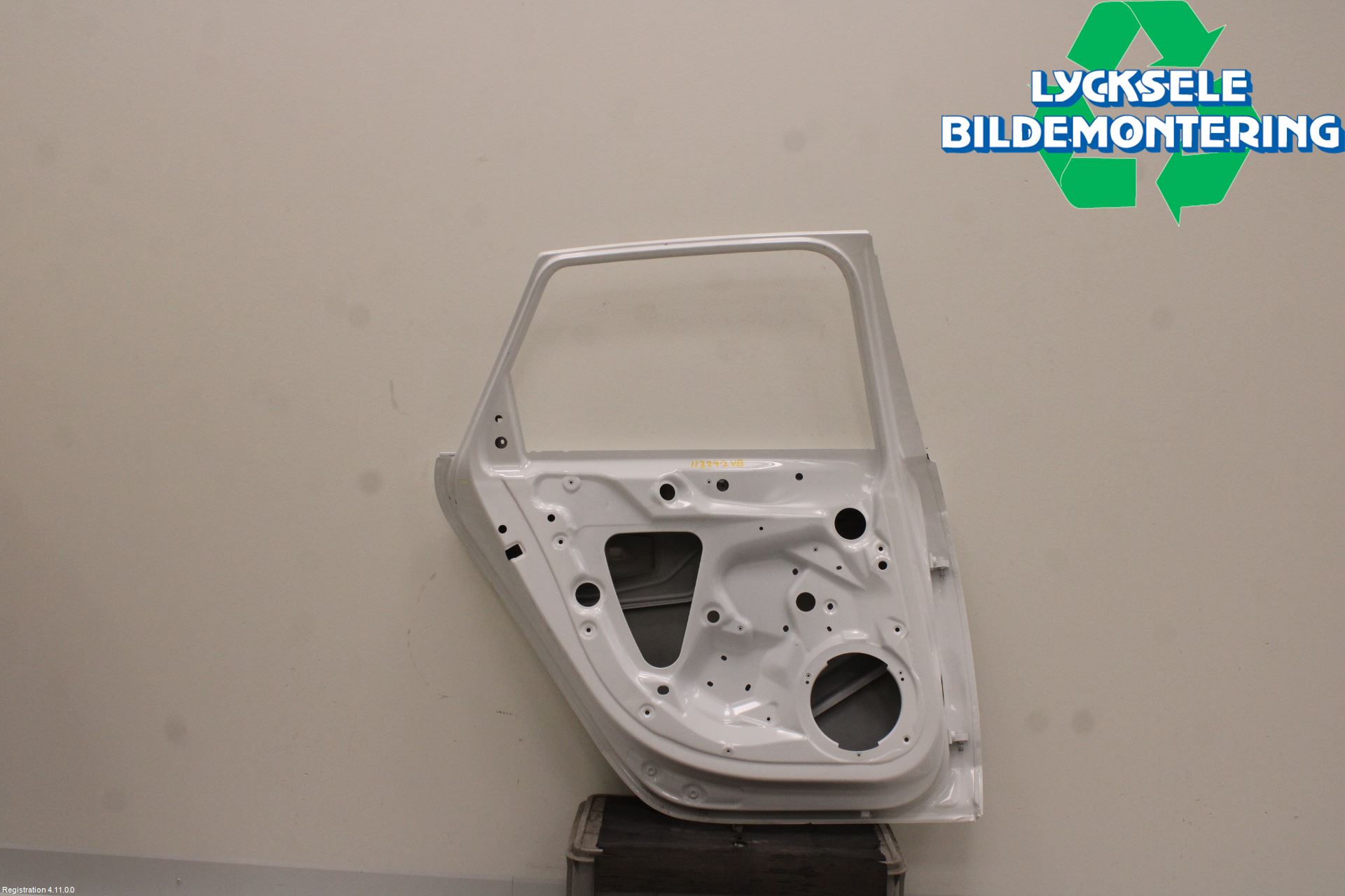 Audi A4 12-15 Dörr Bak Vänster