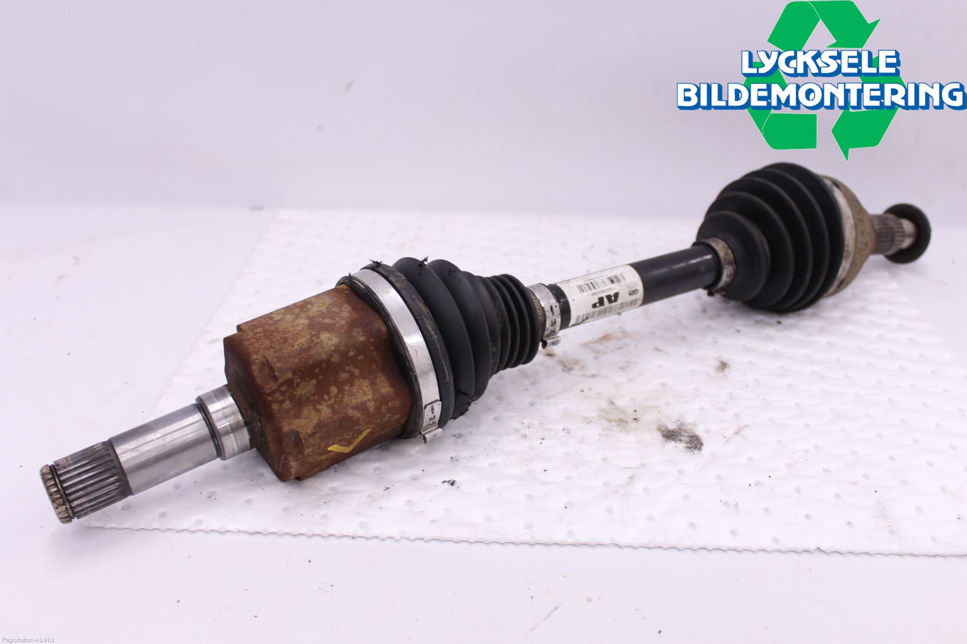 Opel INSIGNIA 09-16 Drivaxel Fram Vänster