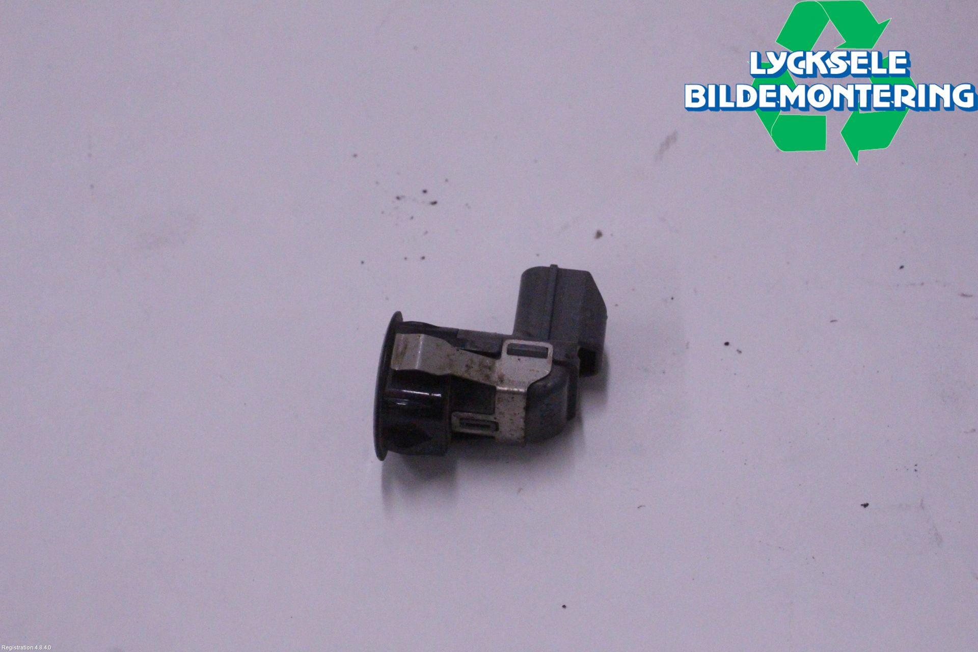 Mitsubishi OUTLANDER 07-12 Parkeringshjälp Backsensor