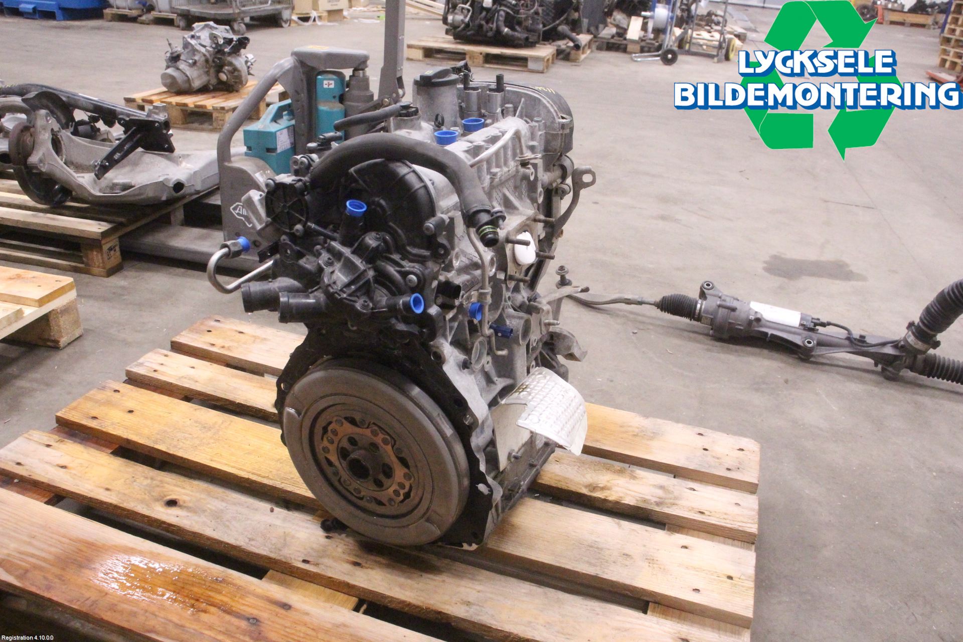 Volkswagen VW TRANSP/CARAVELLE (T7) 22-24 Motor Bensin