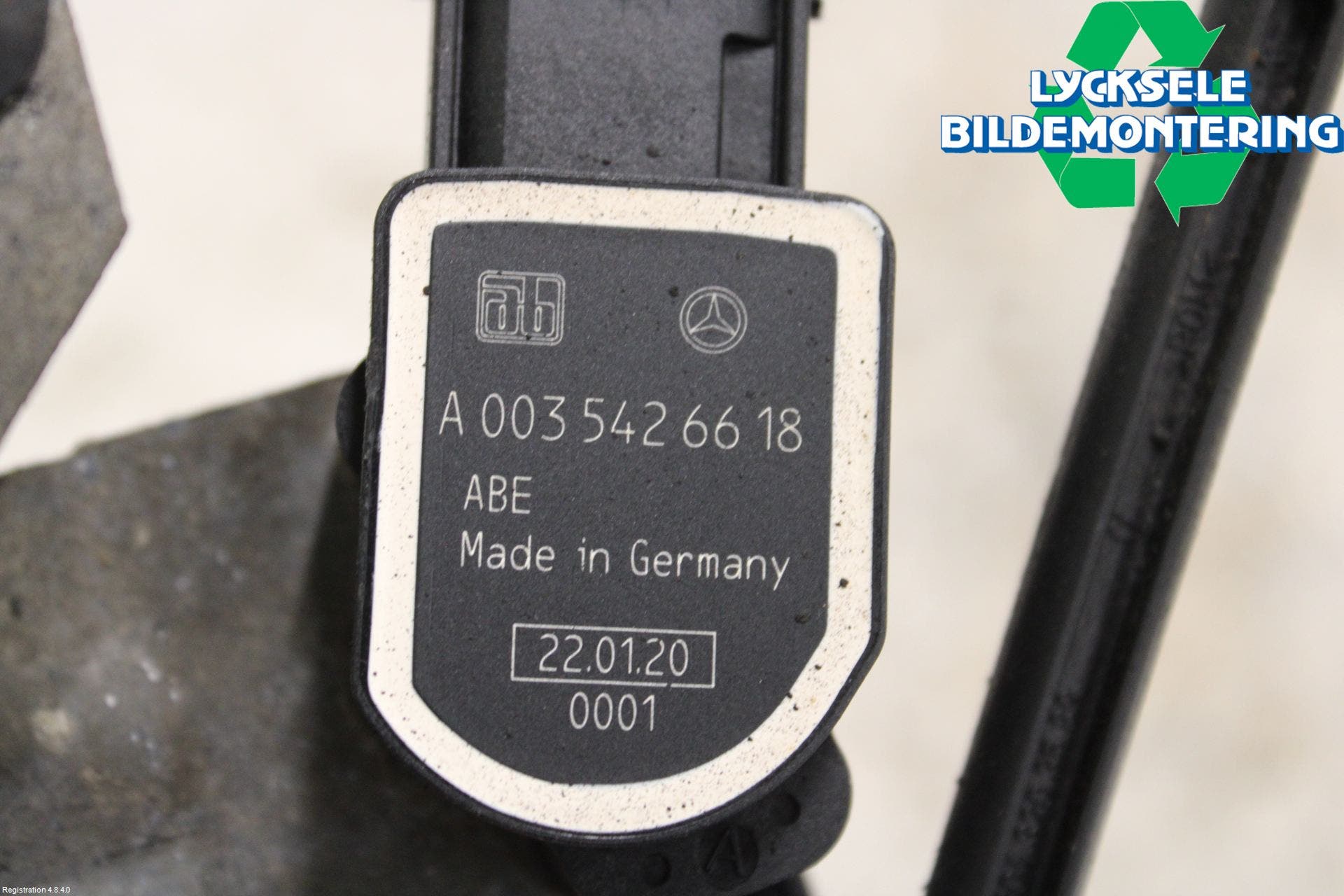 Mercedes-Benz MB C-KLASS (W204) 07-15 Givare Xenon/Ljushöjdsreglering