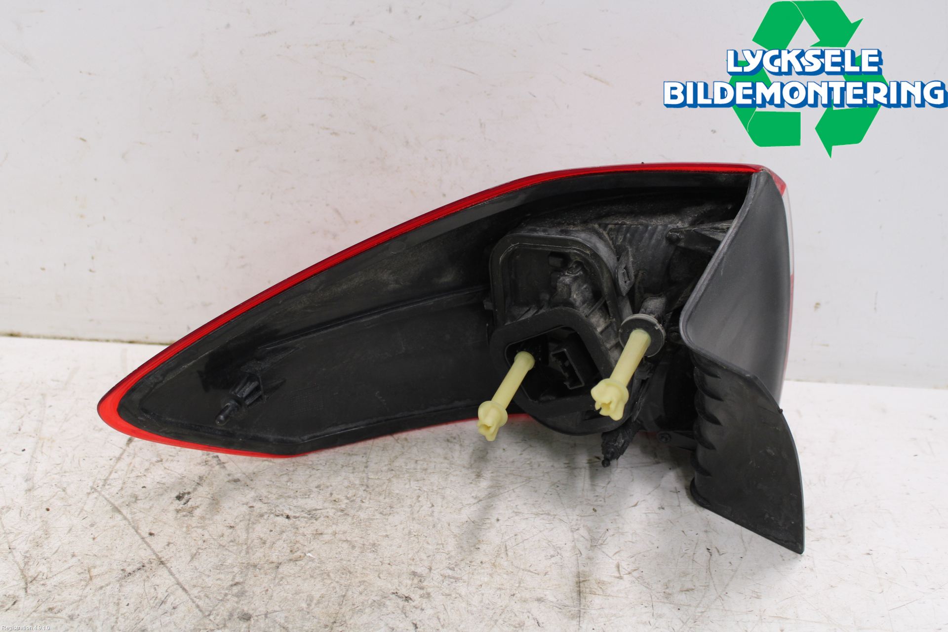 Ford C-MAX II  11-14 Bakljus Höger