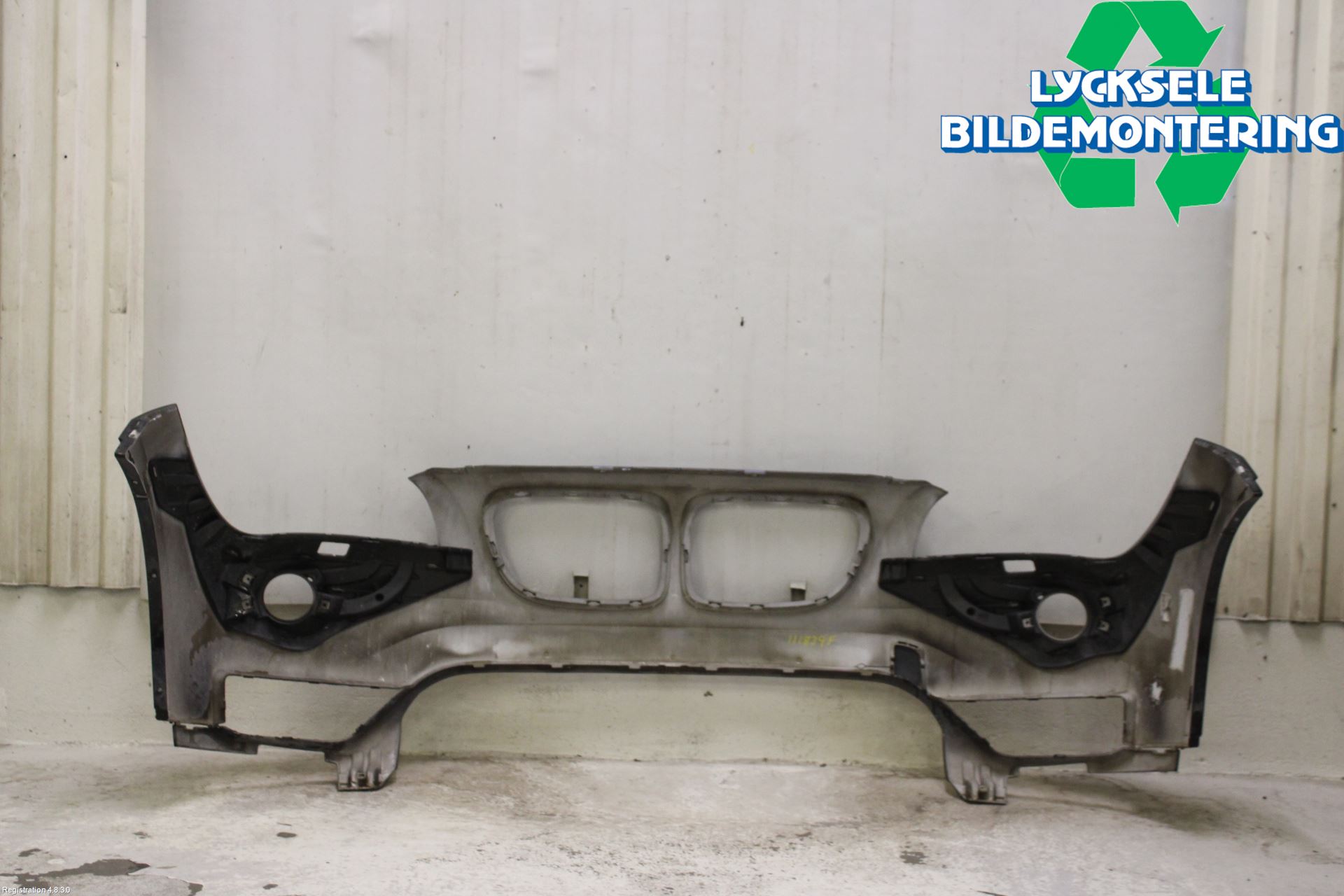 BMW X1 E84 10-15 Stötfångarbeklädnad Fram