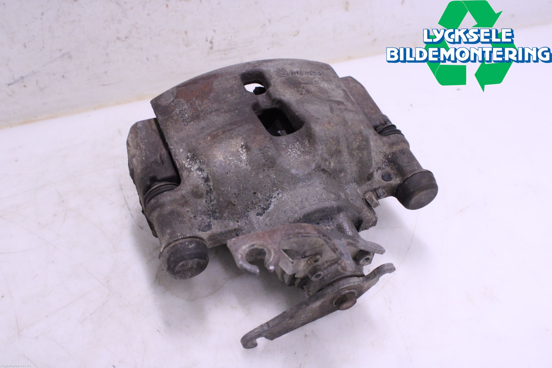 Iveco DAILY 07-13 Bromsok Bak Höger