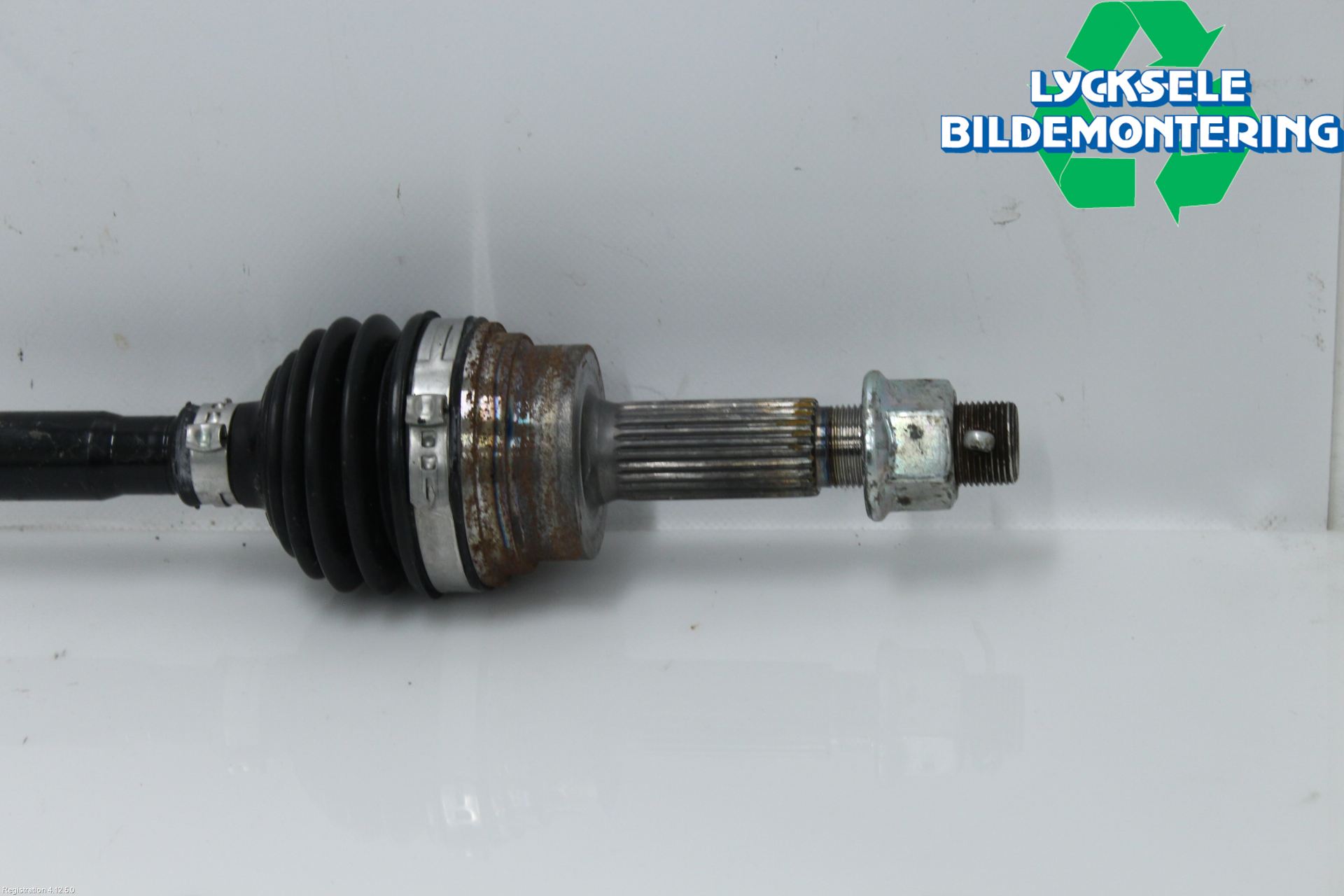Nissan QASHQAI 21- Drivaxel Bak Vänster