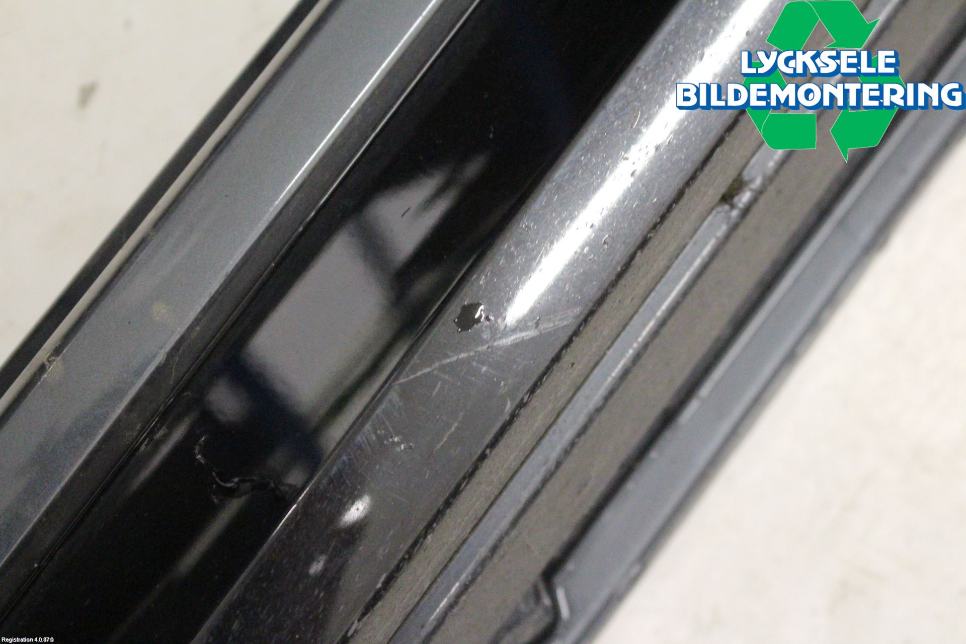 Audi A6 F2/C8 19- Sidokjol Vä