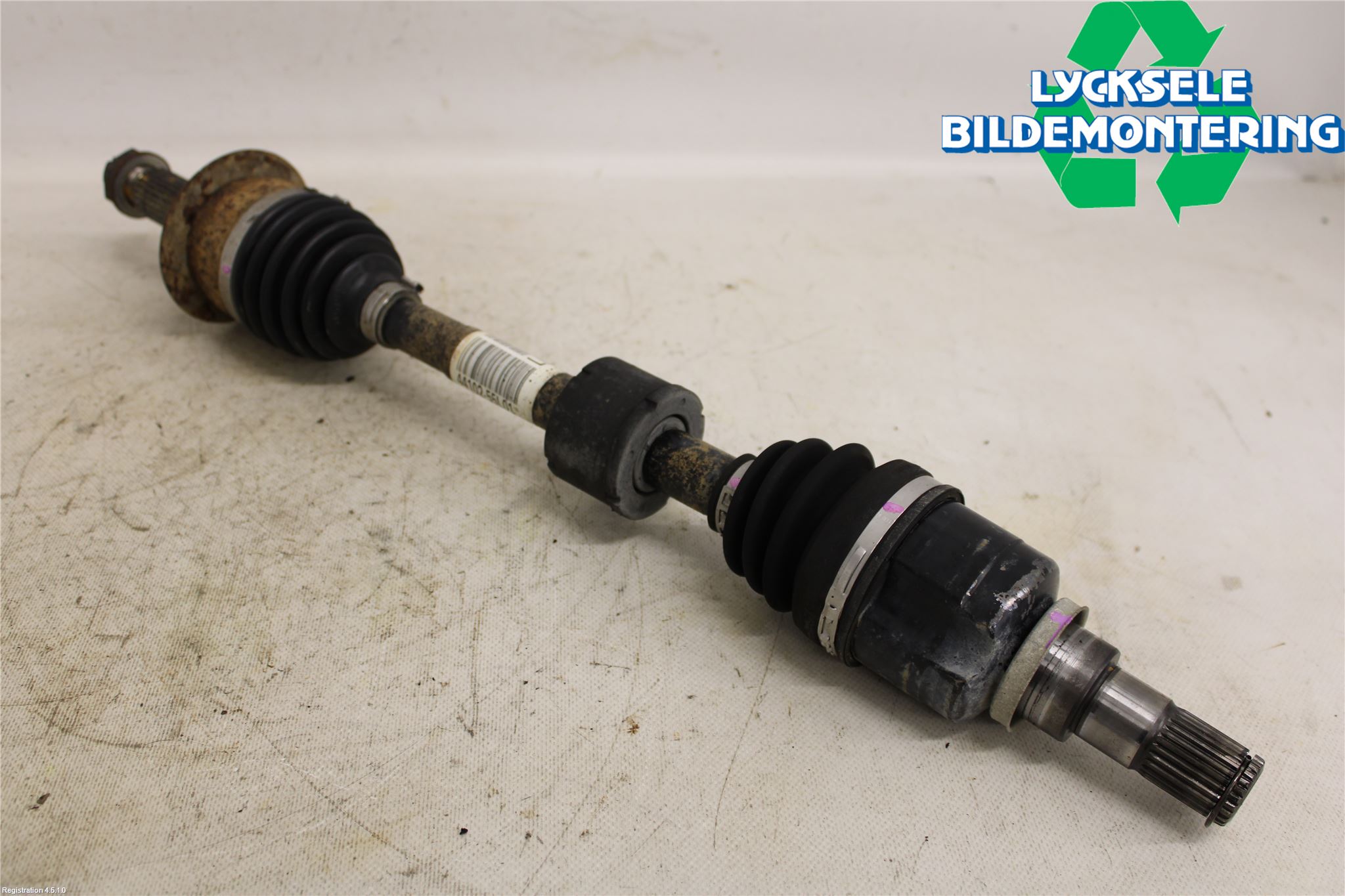 Suzuki SX4 10-13 Drivaxel Fram Vänster
