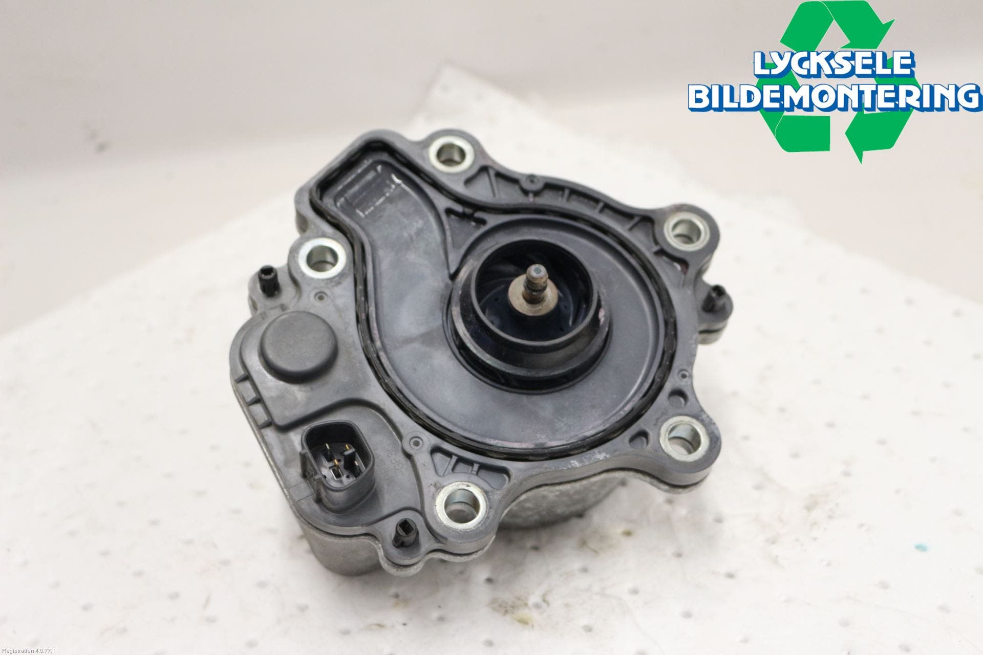 Toyota AURIS 13-19 Vattenpump
