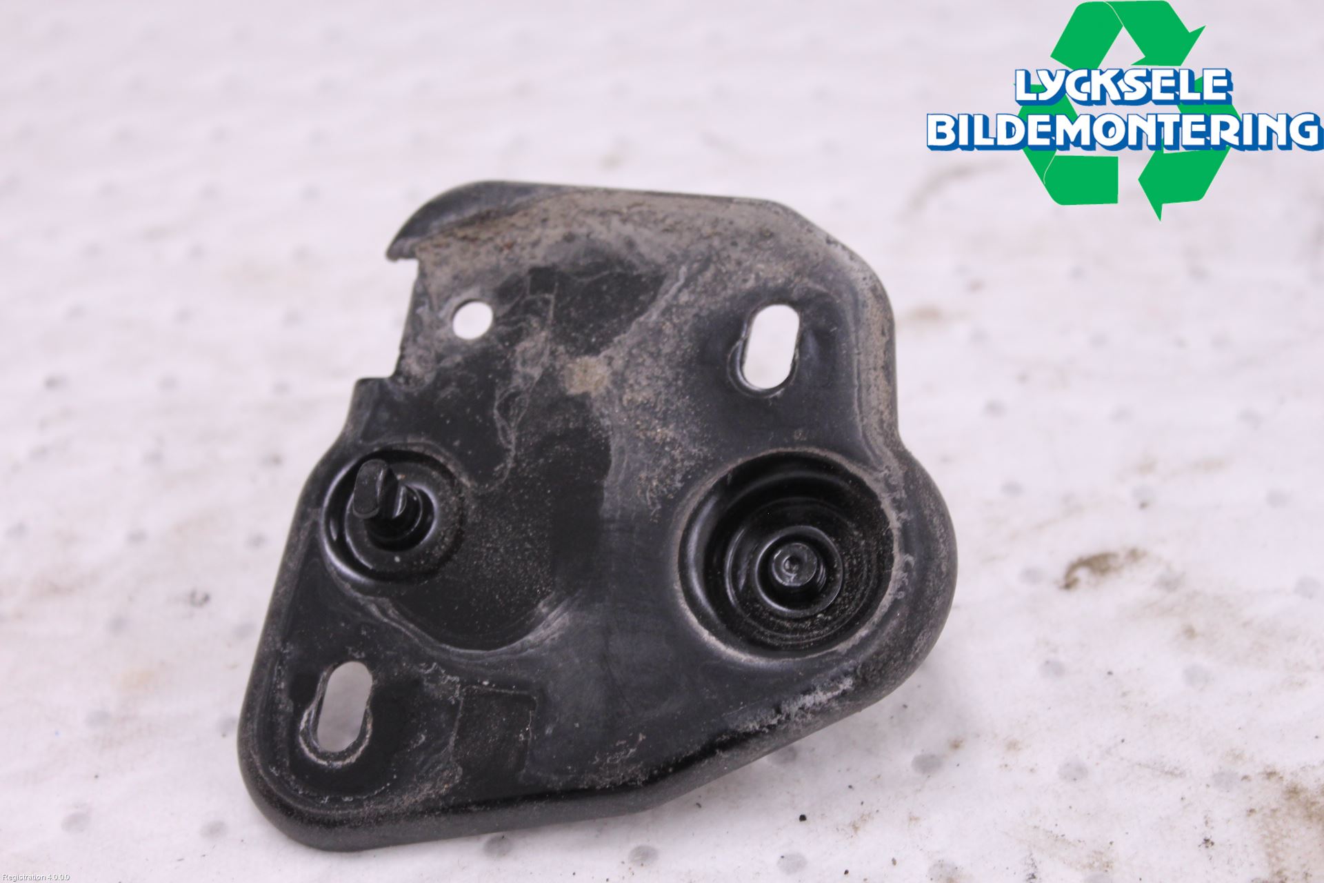 Audi A1 19- Huv Spärr