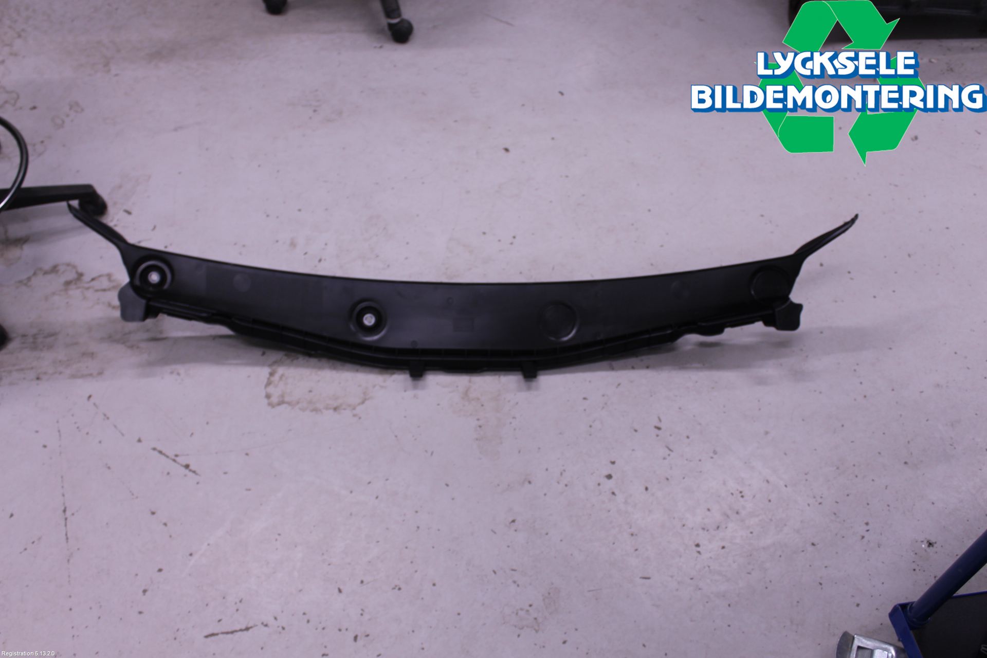 BMW X1/iX1 U11 23- Täckplast Front
