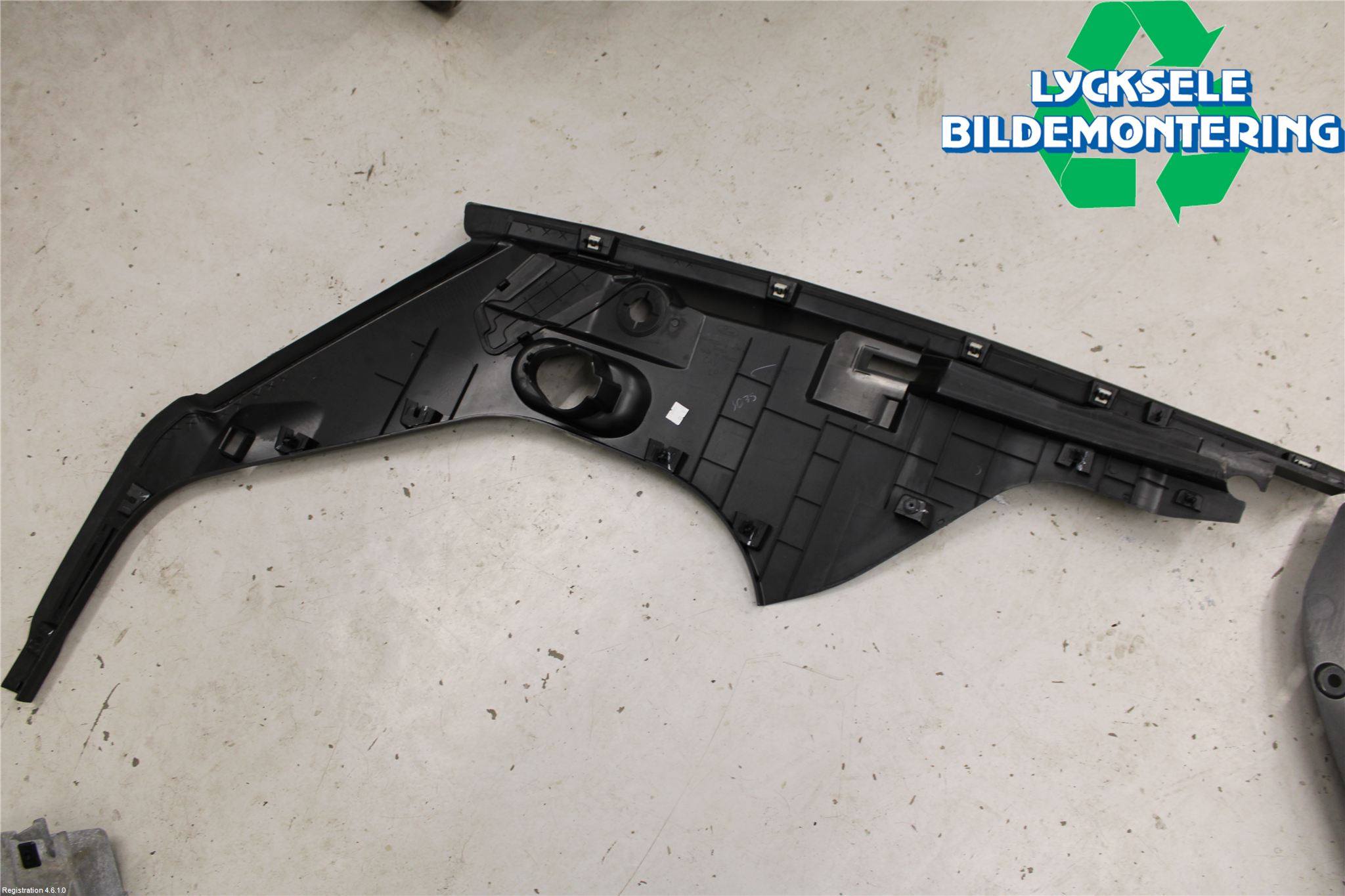 Ford MUSTANG Mach-E 21- Front Övrigt