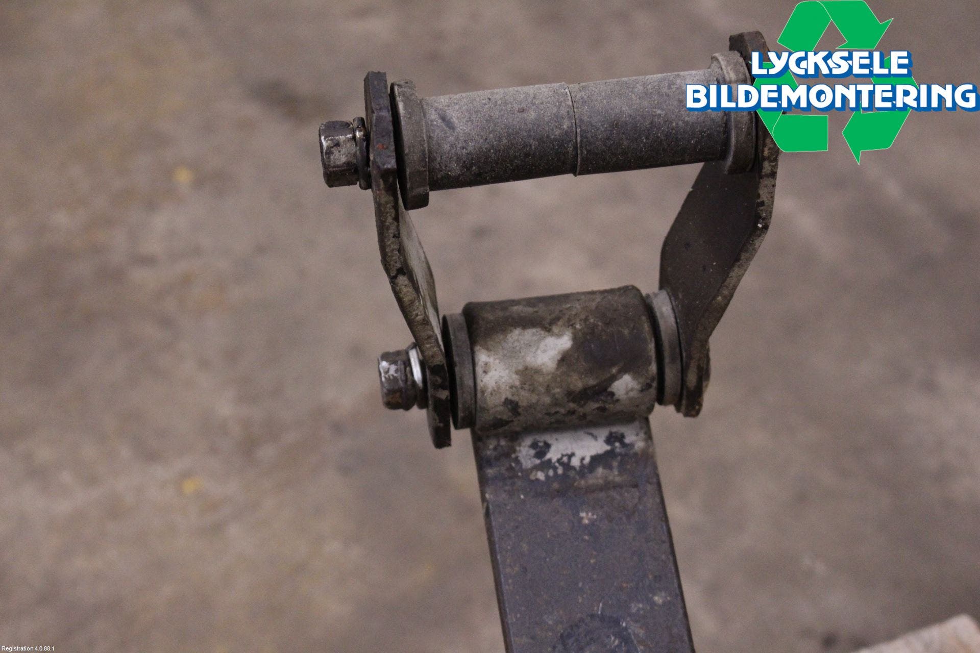 Mitsubishi L200 16-23 Fjäder Bak Blad