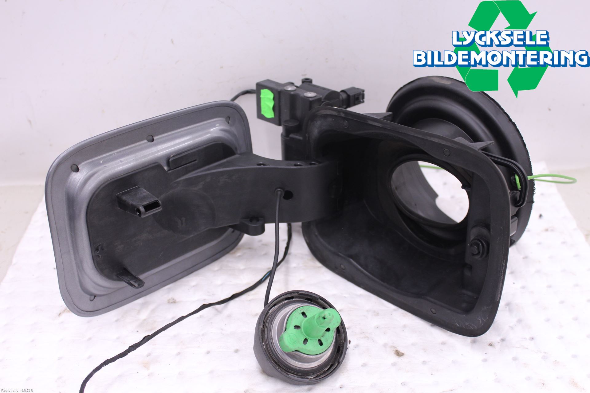 BMW X1 E84 10-15 Tanklucka