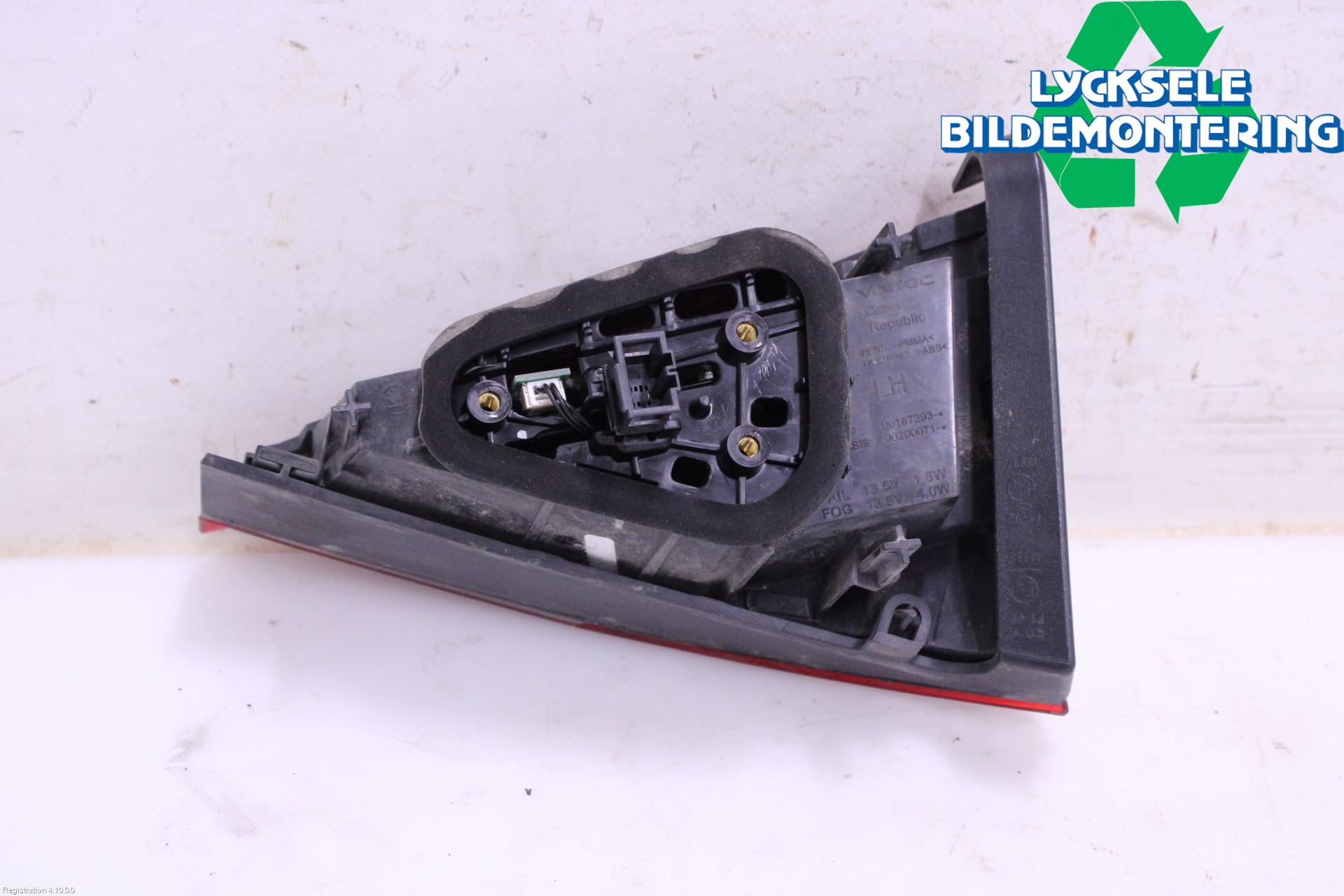 Skoda SUPERB 16-24 Bakljus Lucka Vä