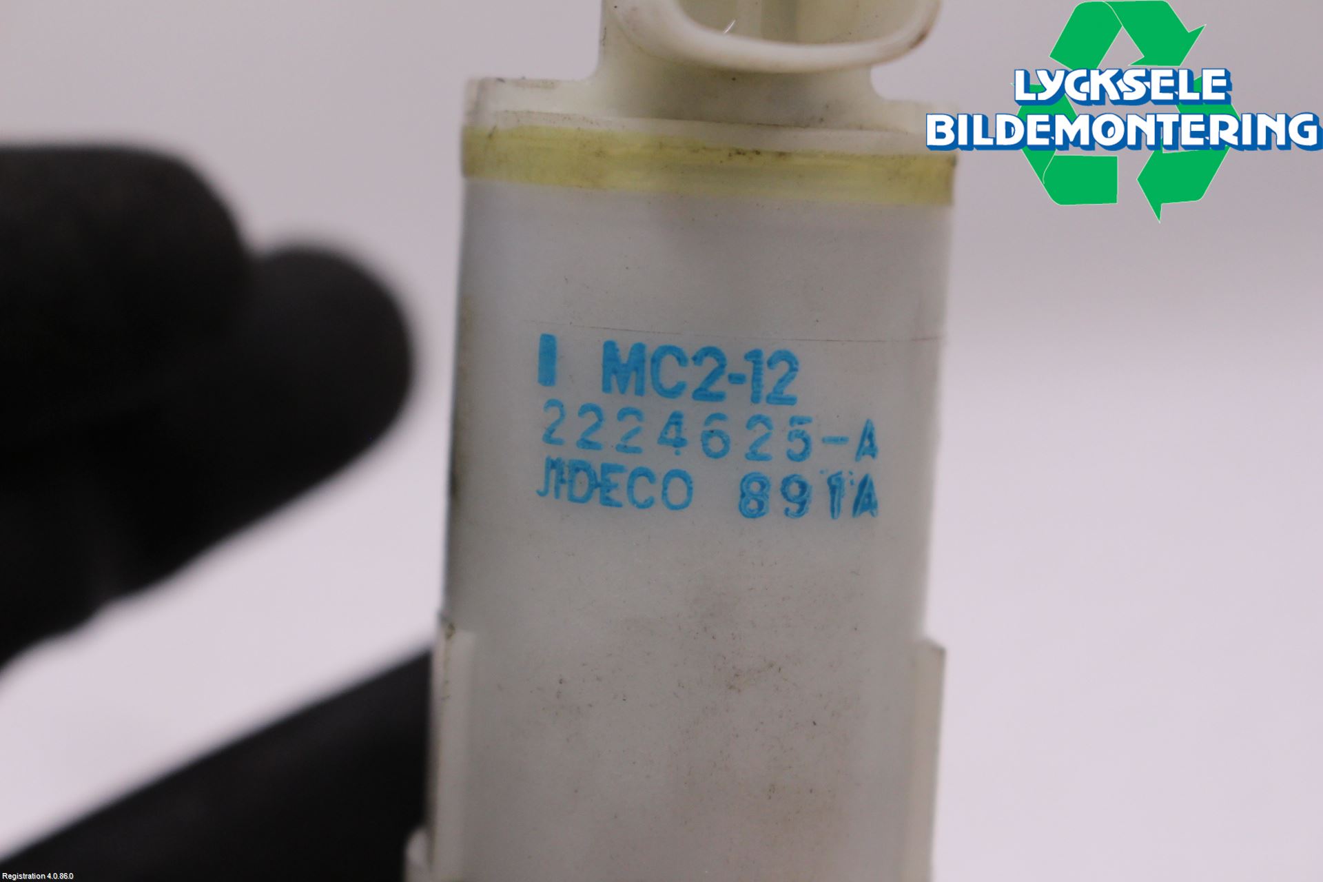 Nissan PATROL Spolarpump Vindruta