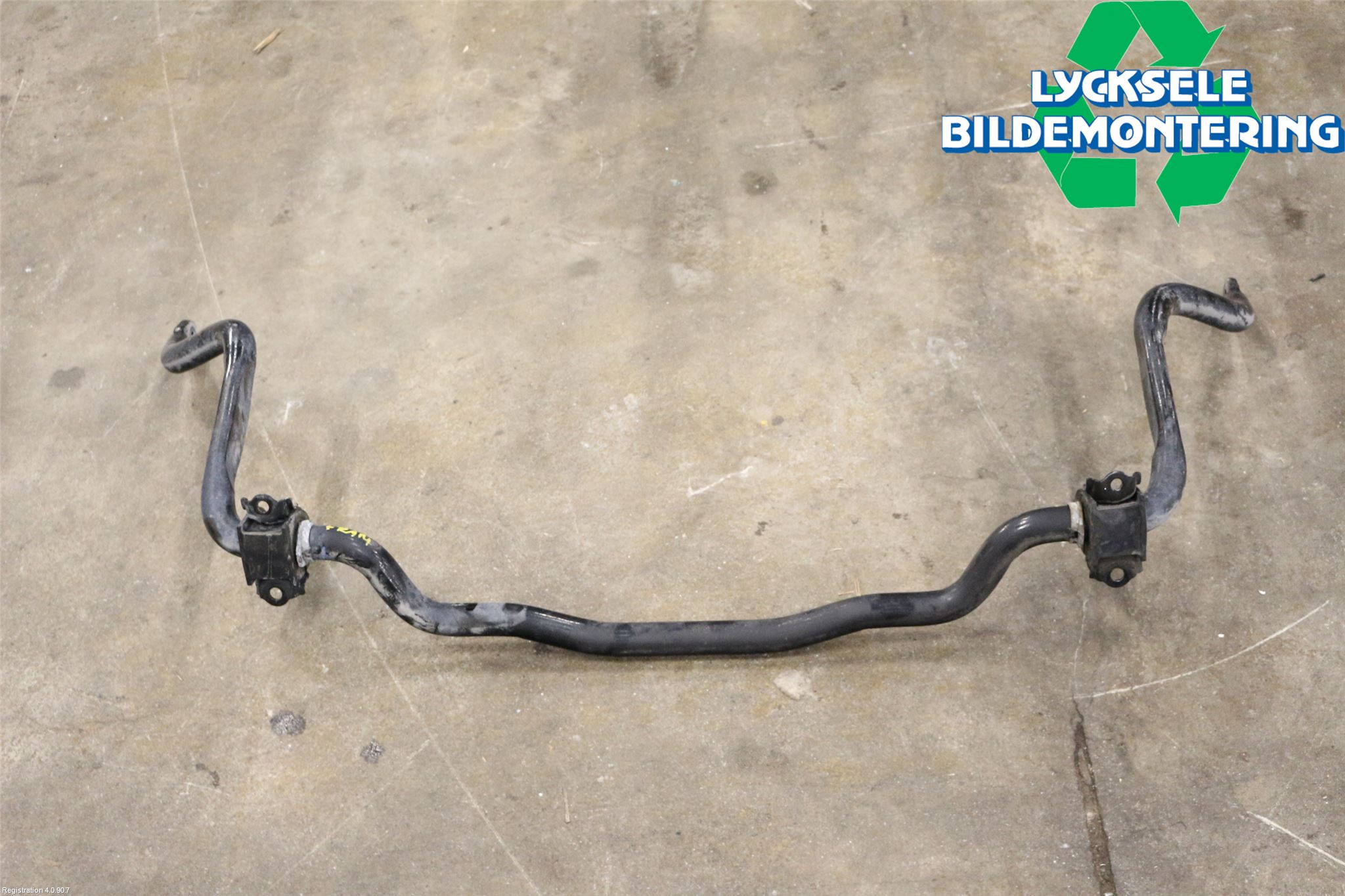 Toyota HILUX 16- Krängningshämmare Fram