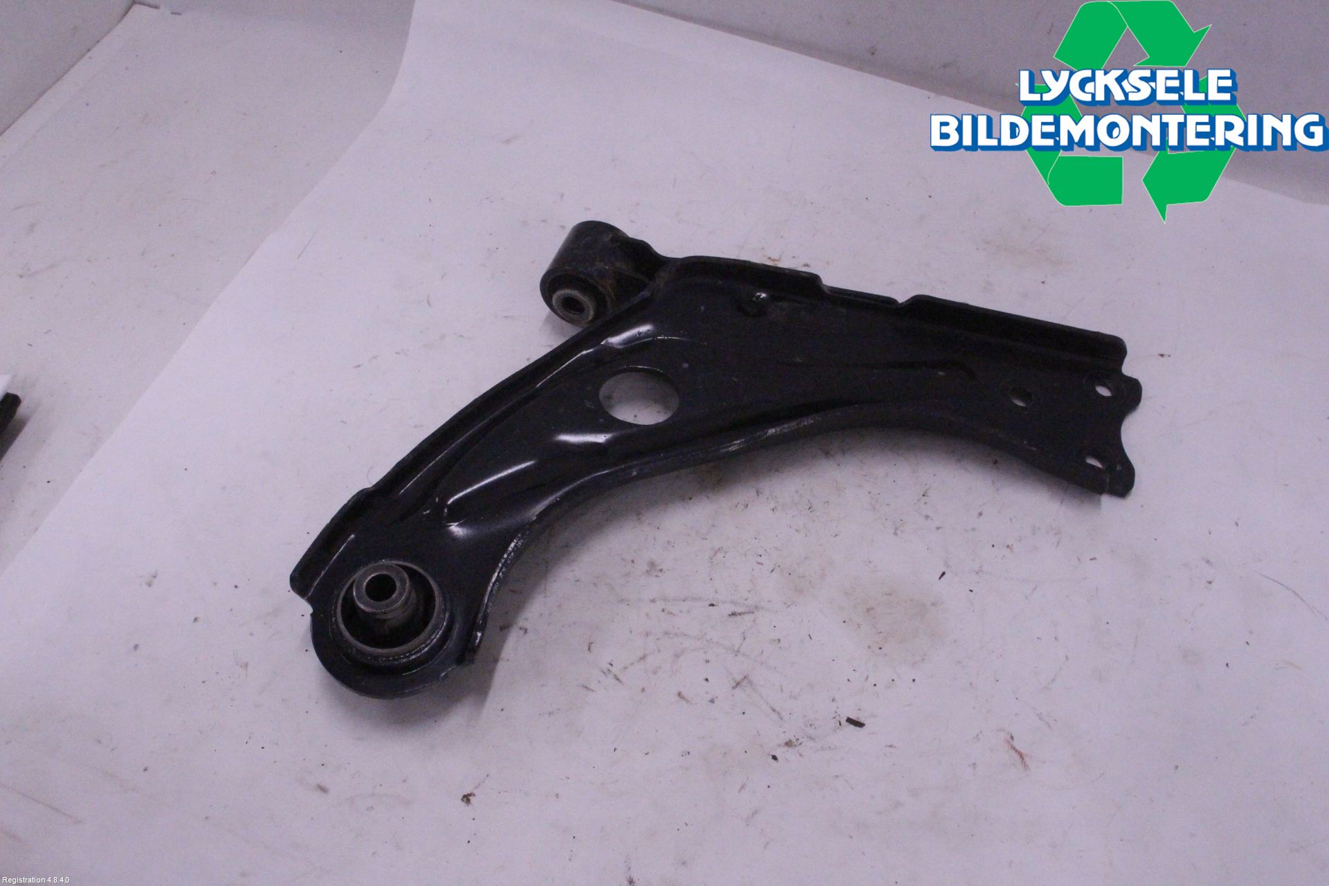 Peugeot PARTNER/E-PARTNER 19- Bärarm Fram Undre Hö