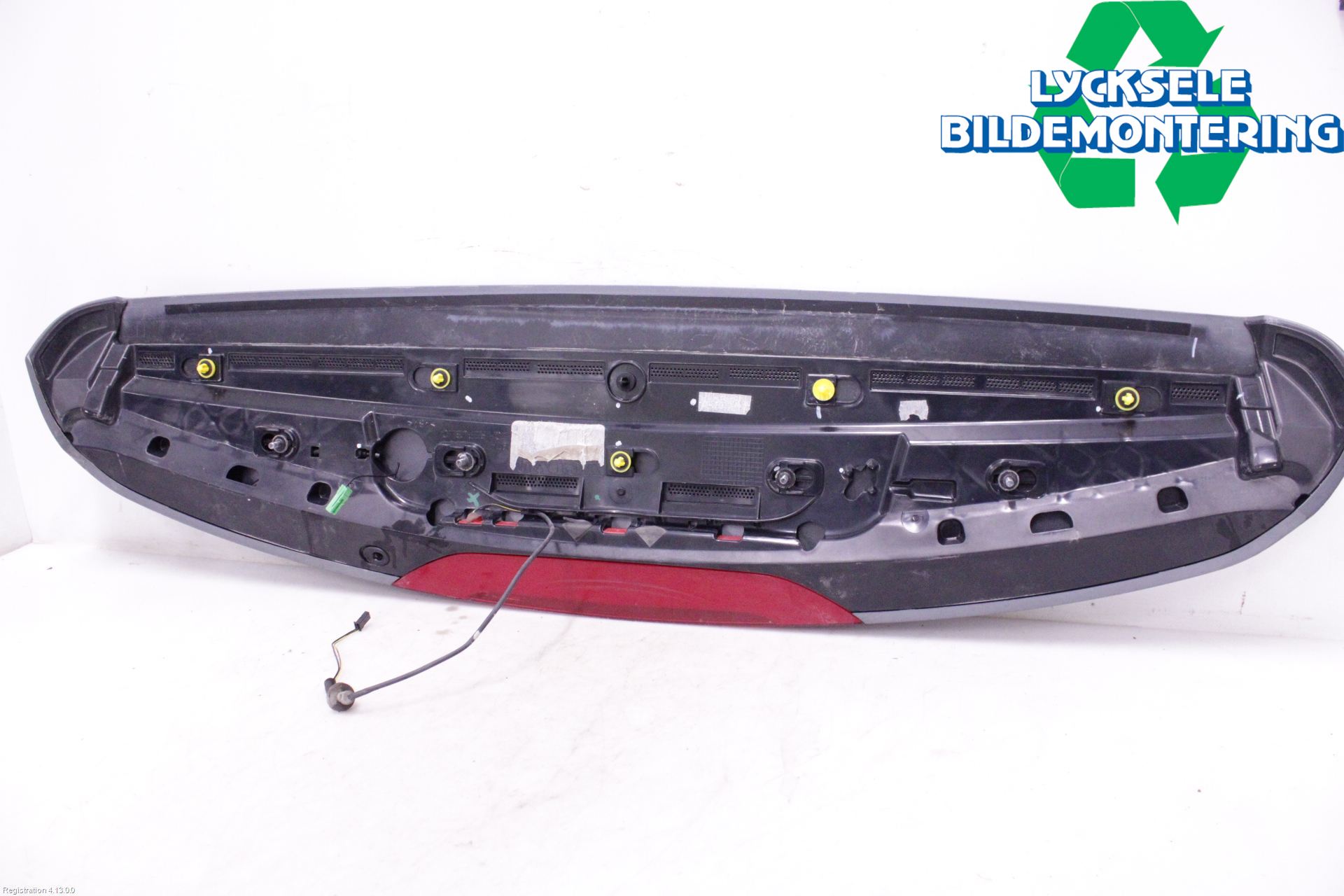 Volvo V60 CROSS COUNTRY 16-18 Spoiler Baklucka