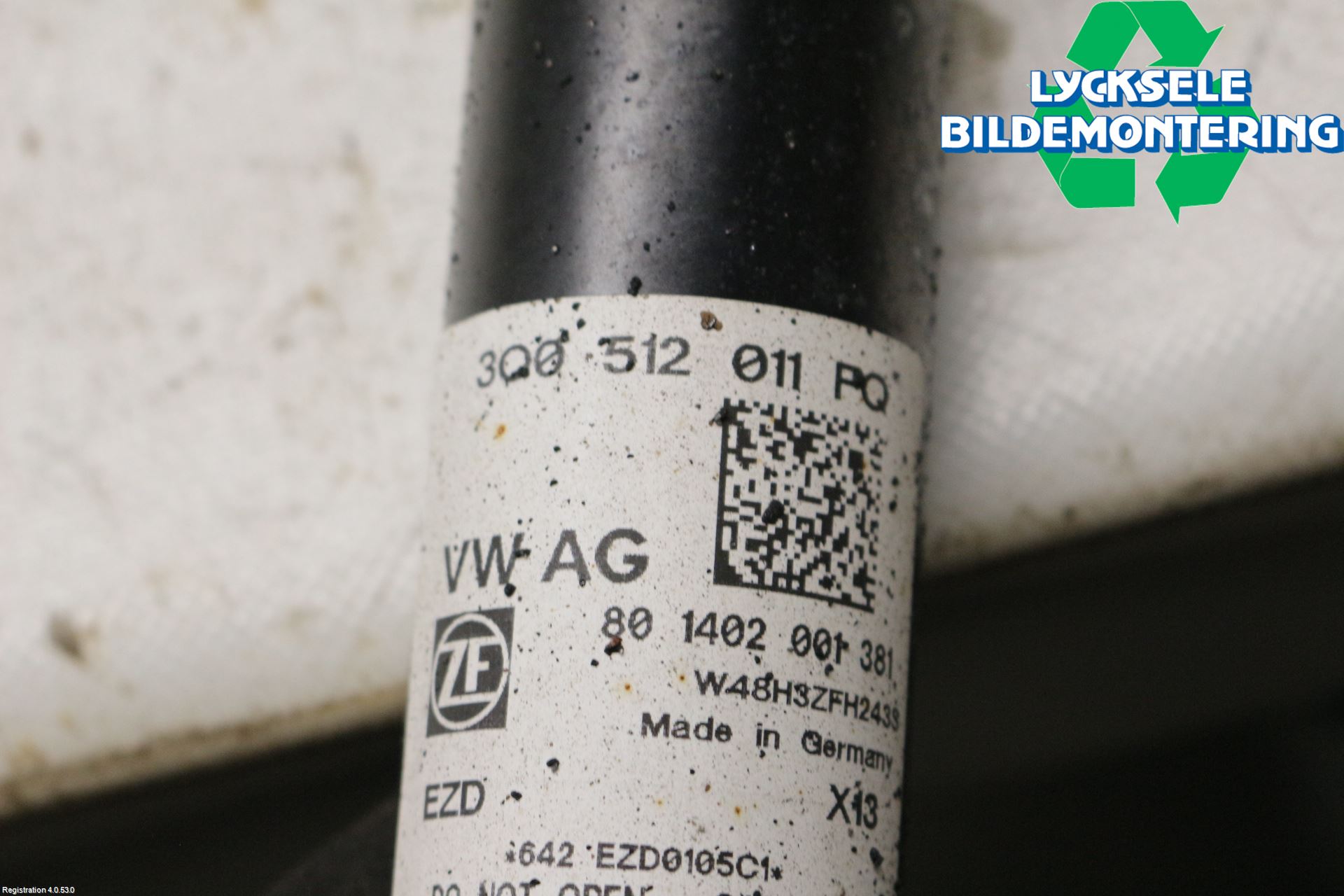 Volkswagen VW PASSAT 15-19 Stötdämpare Bak