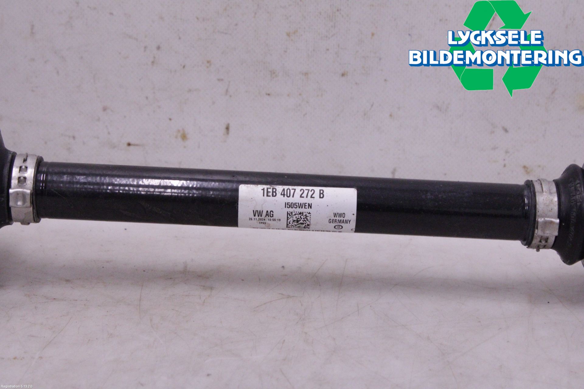 Volkswagen VW ID.7/TOURER 24- Drivaxel Fram Höger