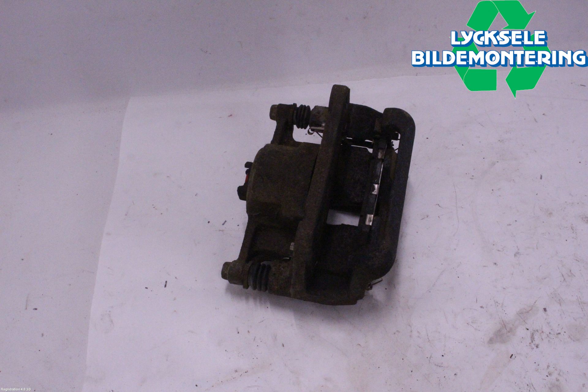 Suzuki VITARA 15- Bromsok Fram Höger