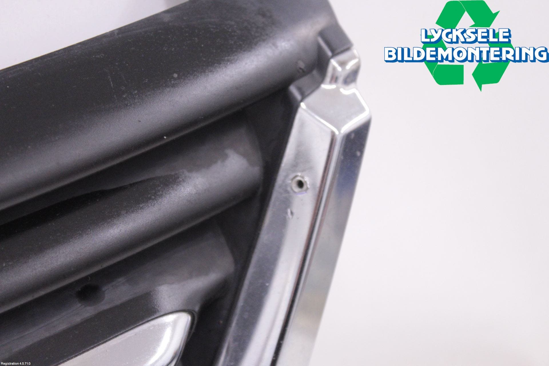 Saab 9-5 06-10 Grill Komp