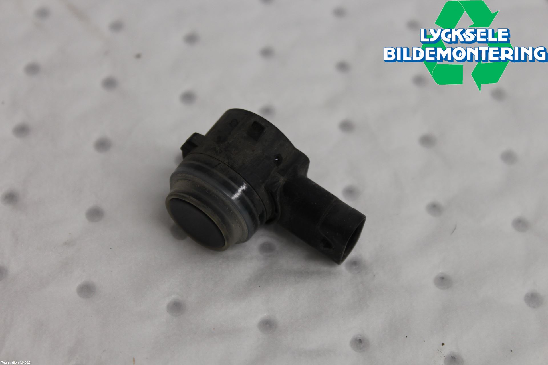 Mercedes-Benz MB C-KLASS (W205) 14-21 Parkeringshjälp Frontsensor