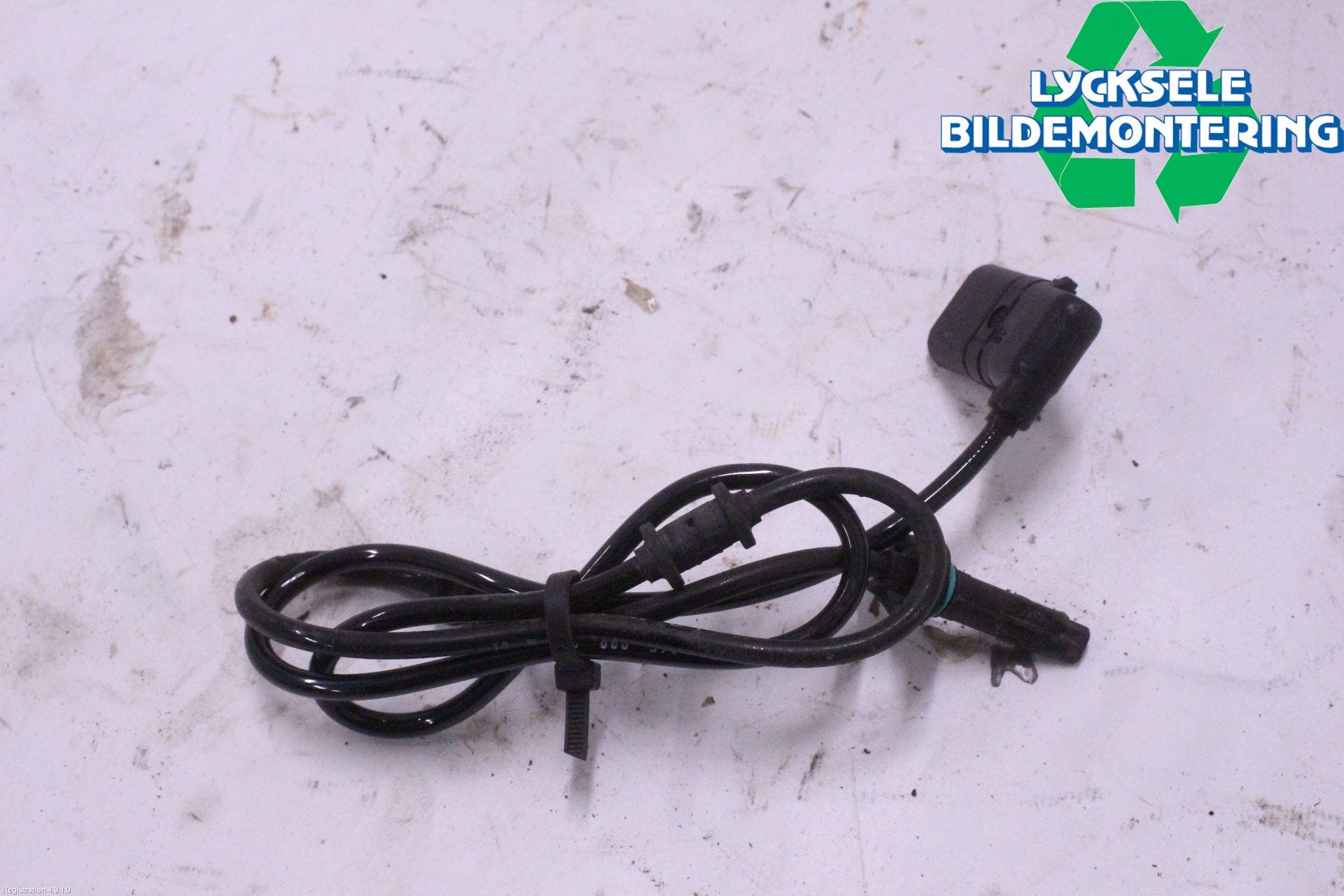 Mercedes-Benz MB C-KLASS (W205) 14-21 Abs Sensor