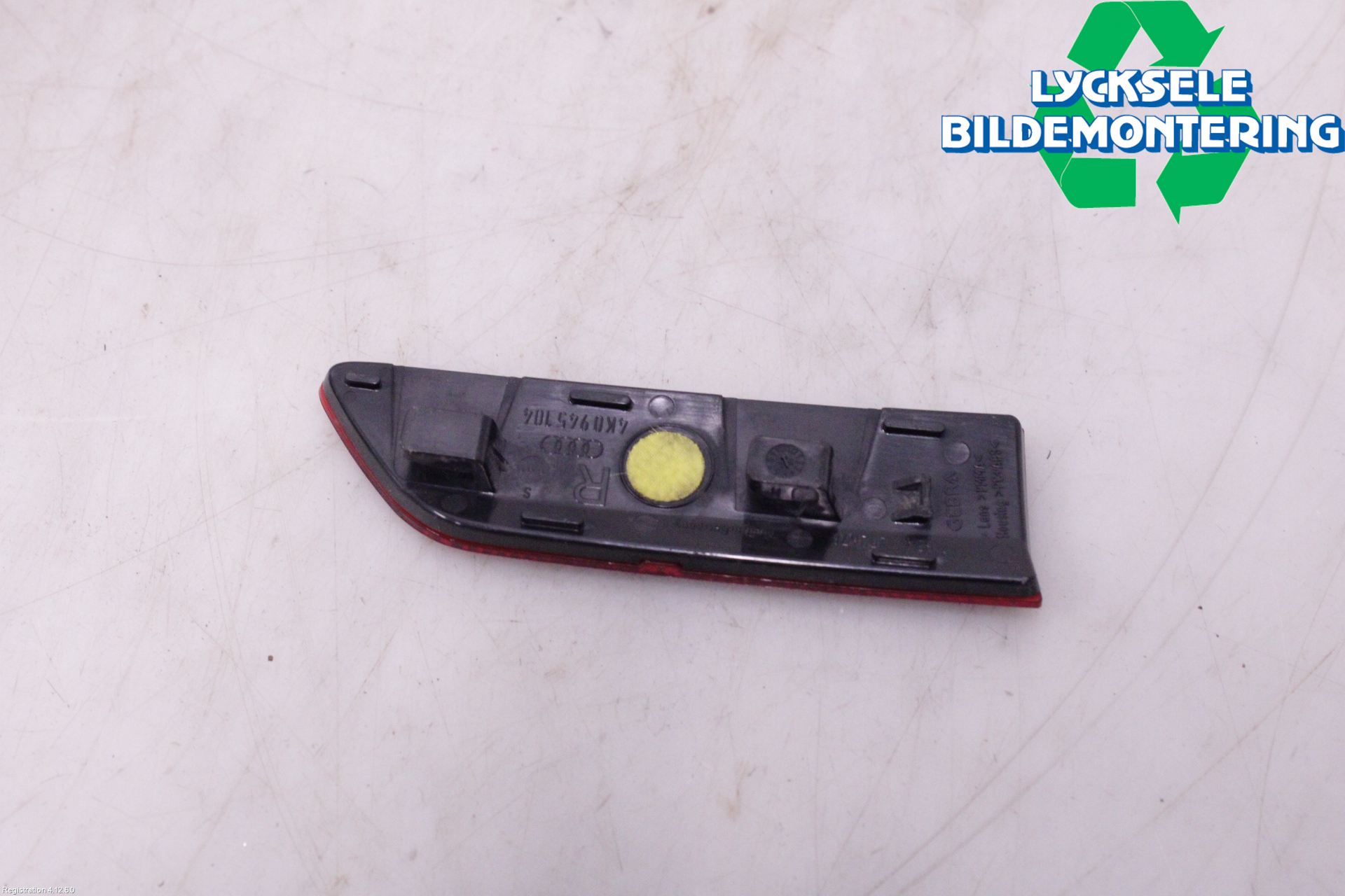 Audi A6 F2/C8 19- Dimljus/Reflex Bak