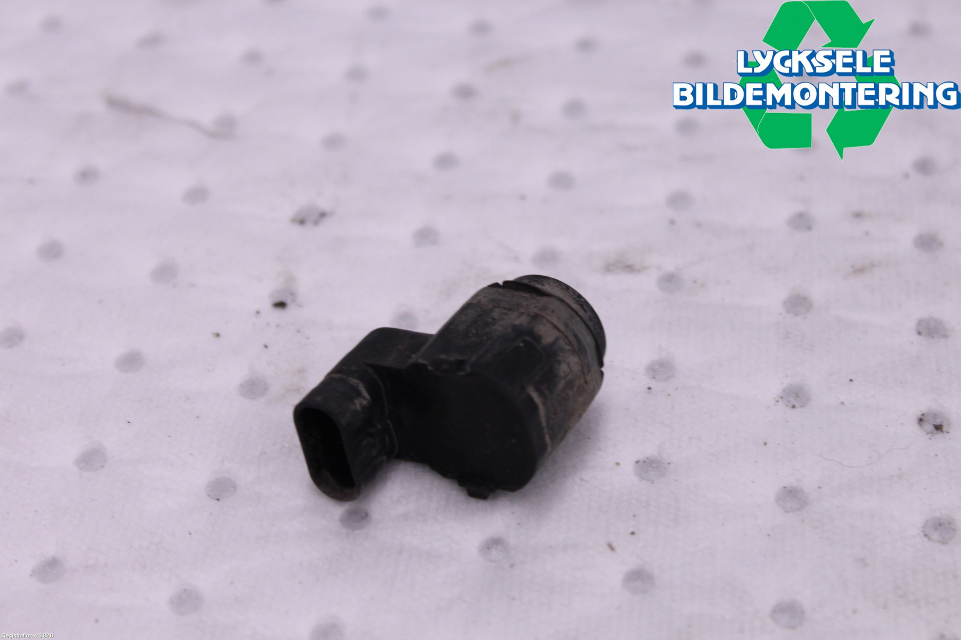 BMW 5 F10/F11/F18 09-17 Parkeringshjälp Frontsensor