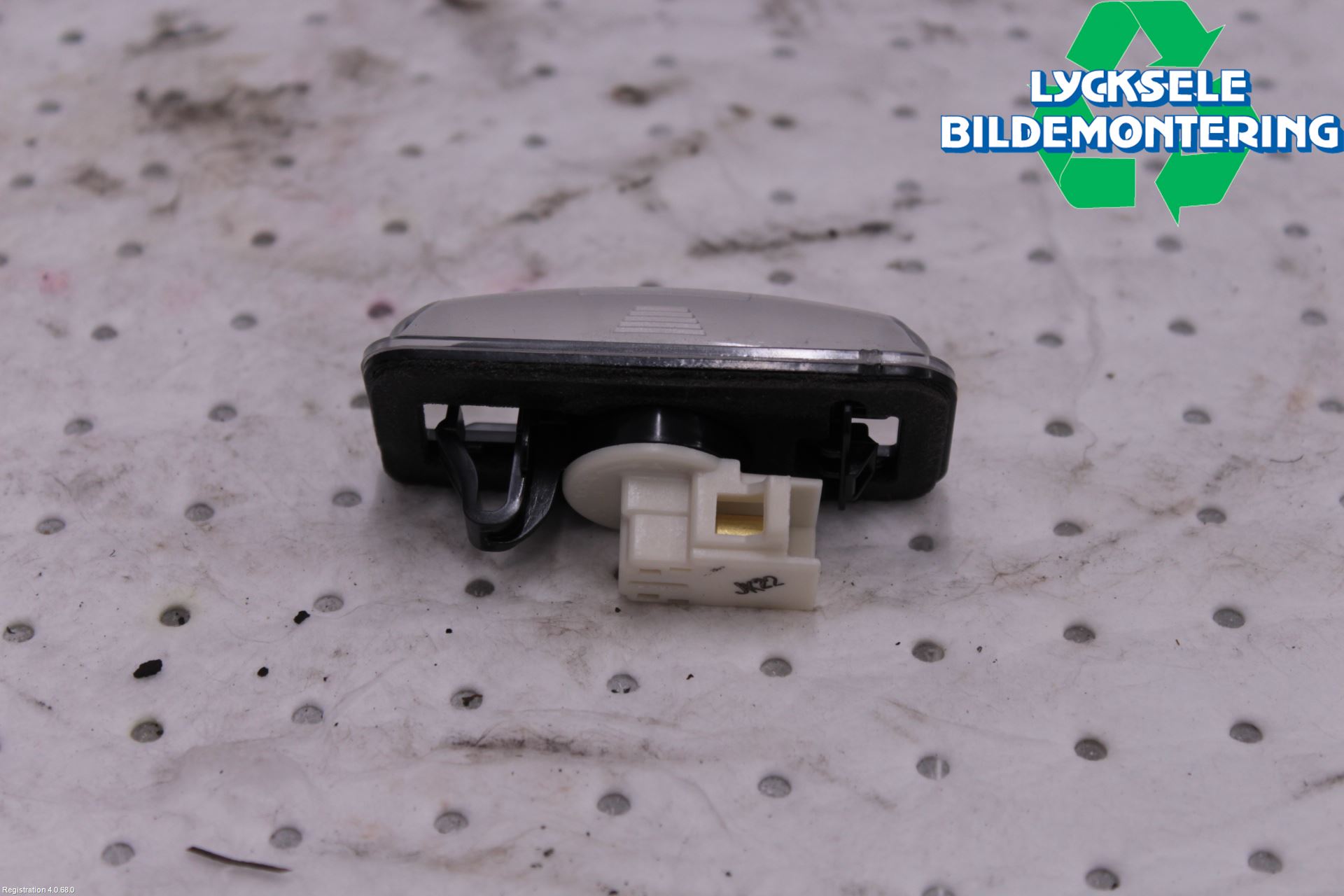 Subaru OUTBACK 15-20 Skylt Belysning