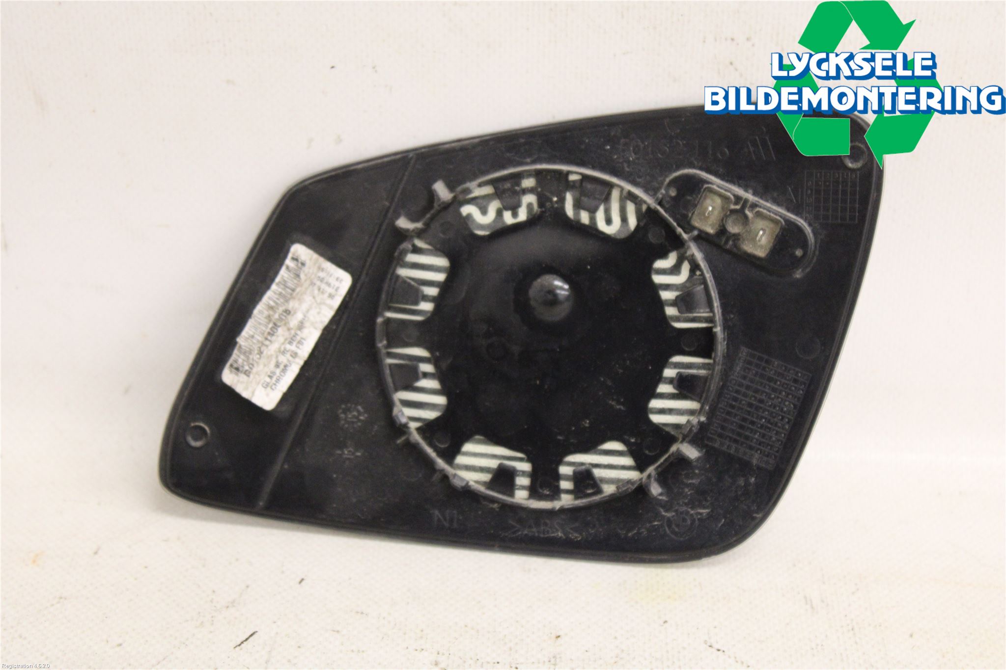 BMW 5 F10/F11/F18 09-17 Spegelglas Hö