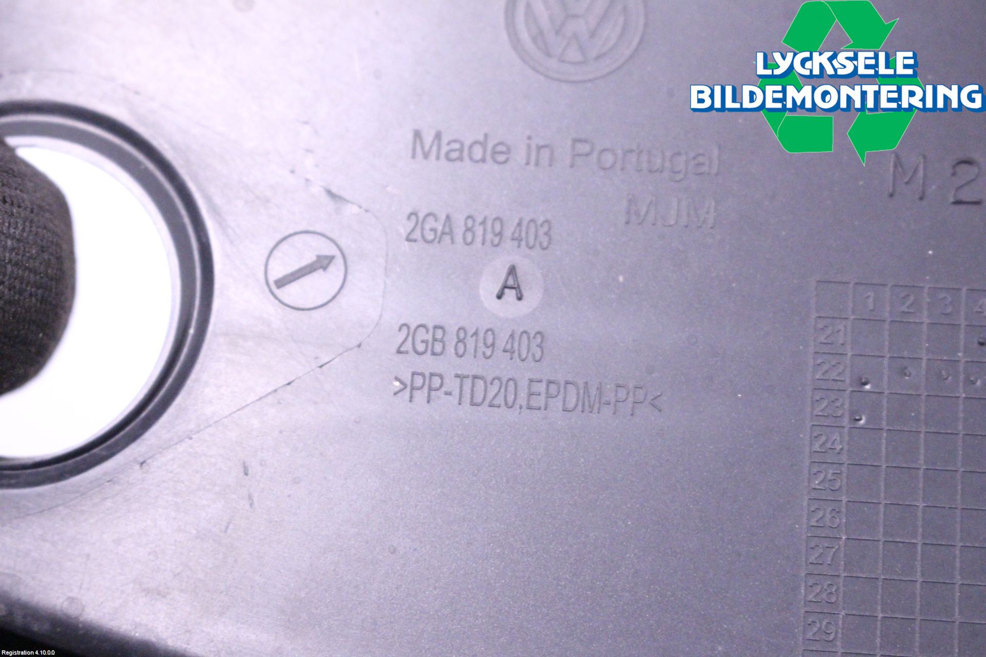 Volkswagen VW T-ROC 18- Torpedplåt-Torpedplast