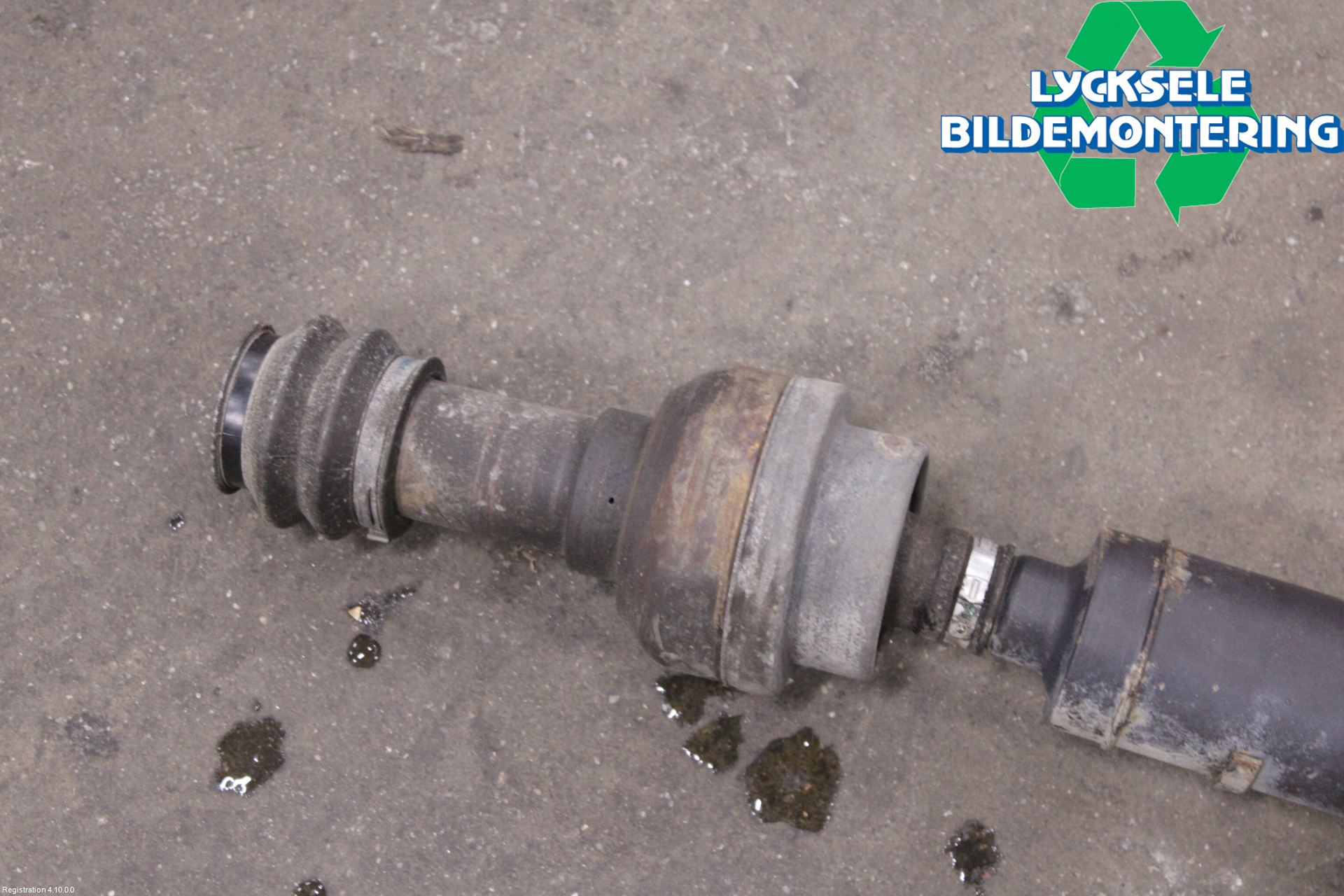 Dodge PICK UP RAM 81- Mellanaxel Främre 4Wd