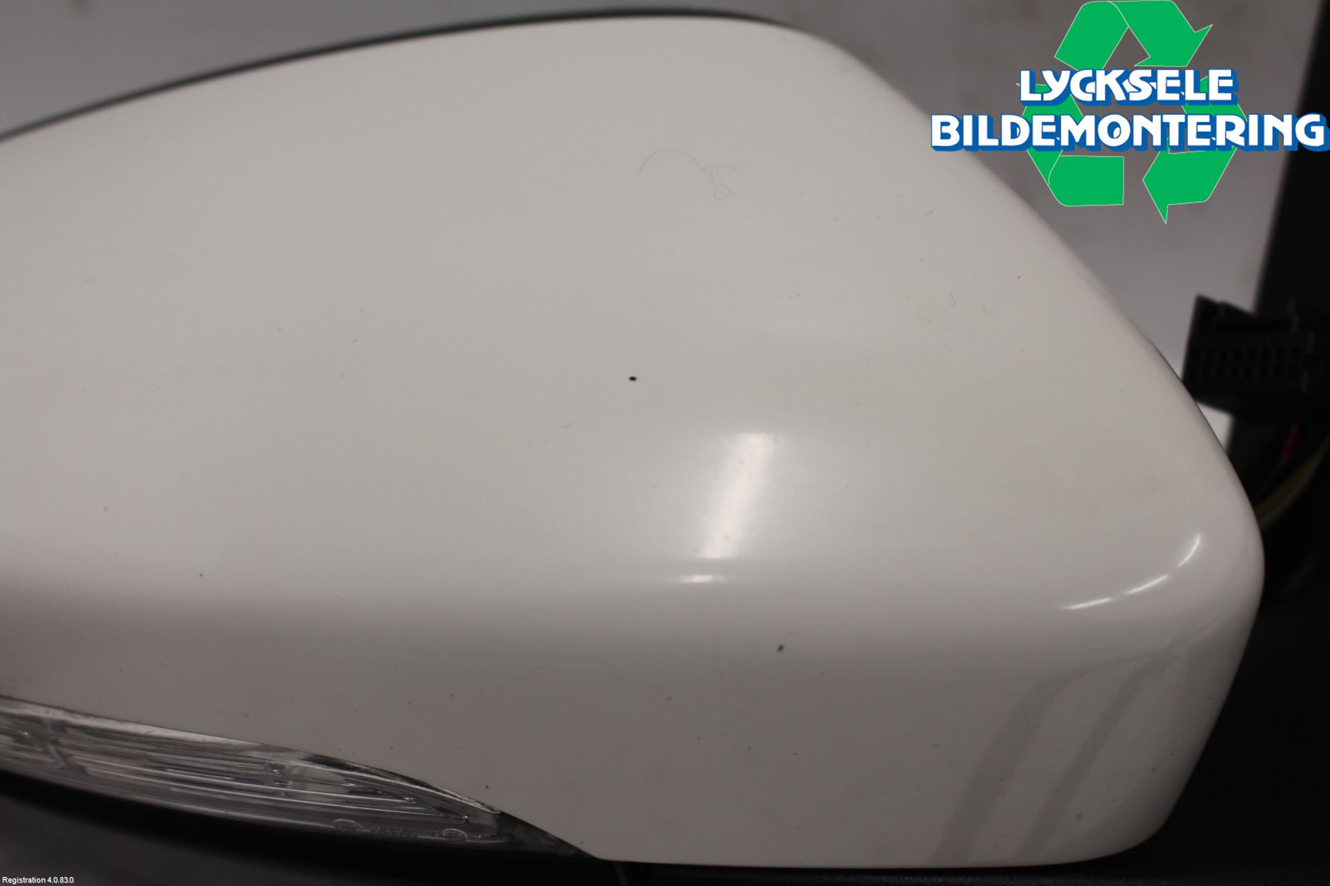 Volkswagen VW PASSAT 11-14 Spegel Yttre El Hö