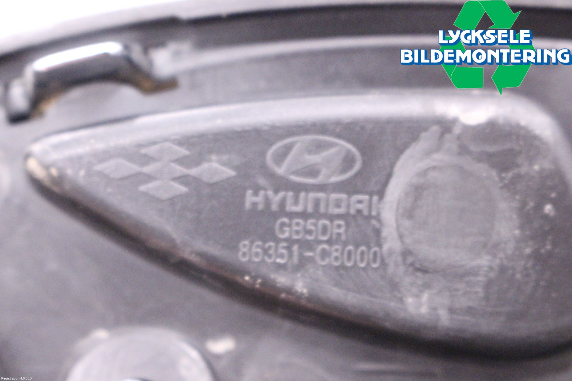 Hyundai i20 GB 15-20 Grilldel Mitt