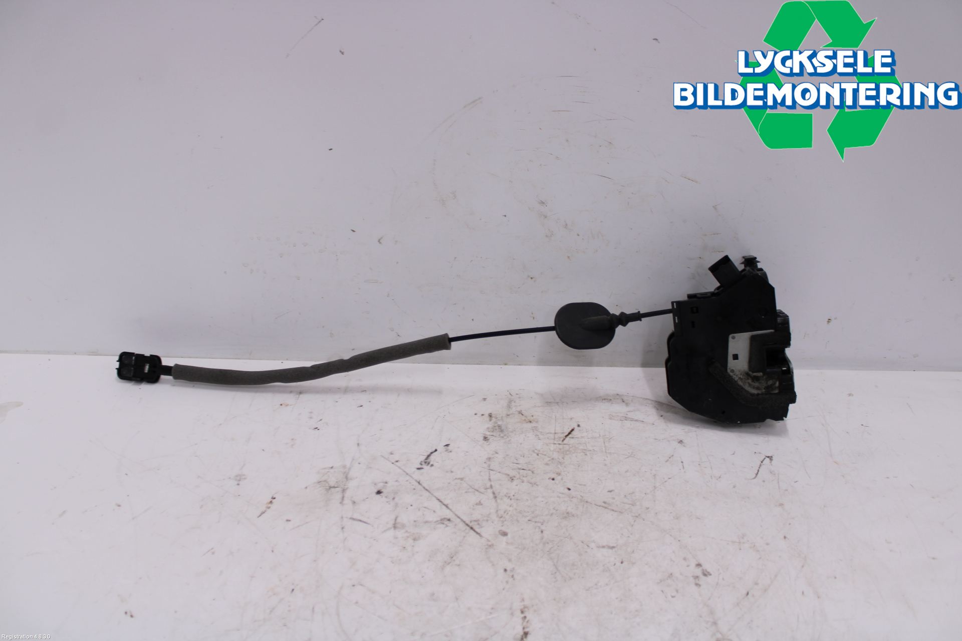 Renault CLIO IV 12-16 Låskista-Dörrlås