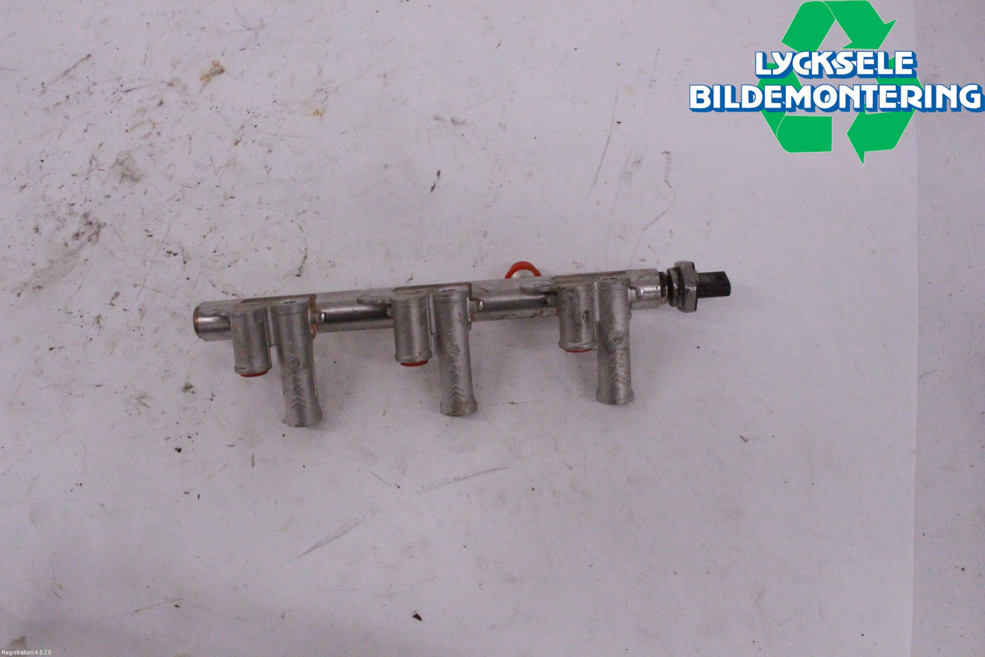 Opel MOKKA 21- Inj. Fuelrail