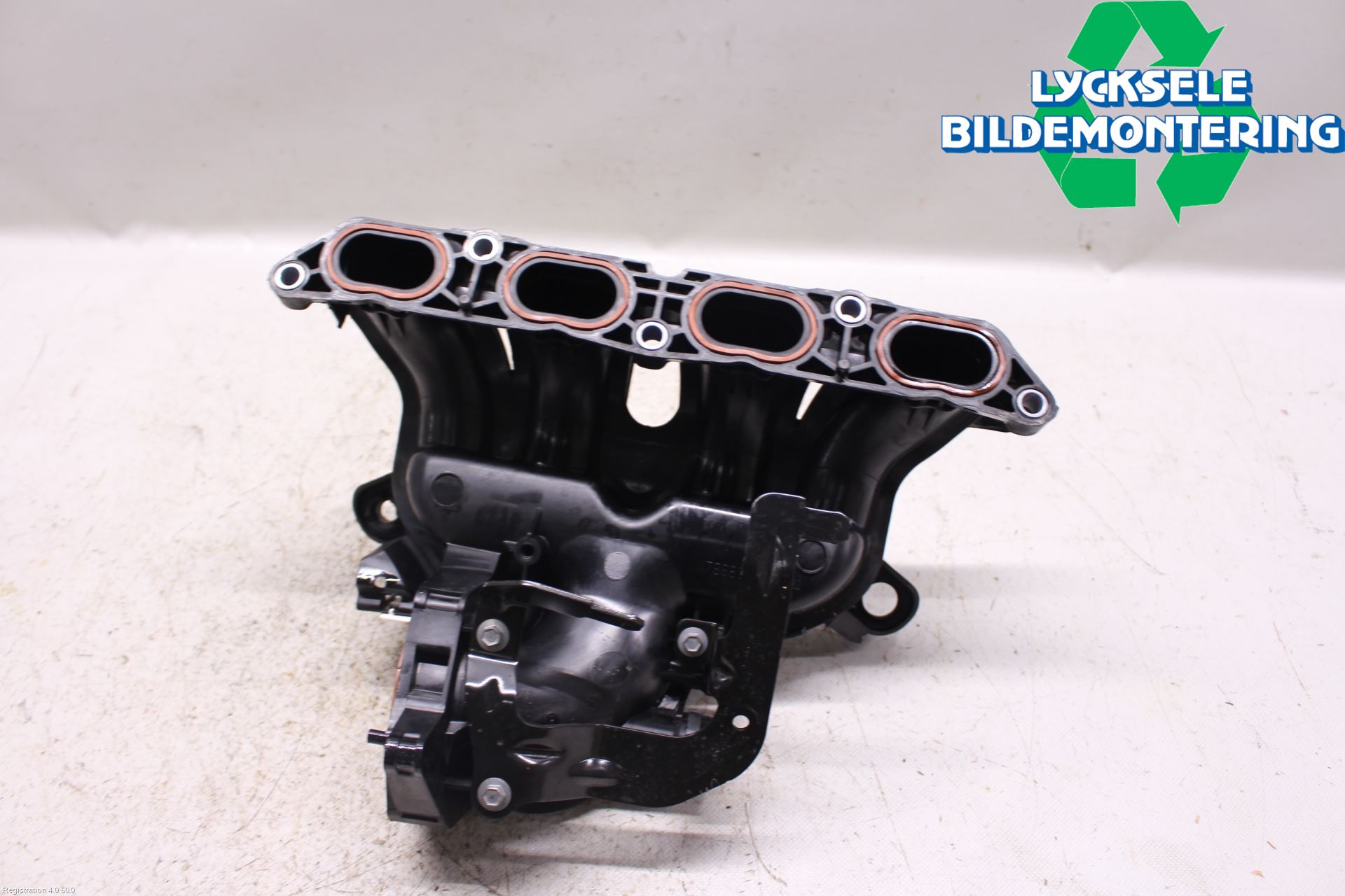 Peugeot 208 12-15 Grenrör Insug