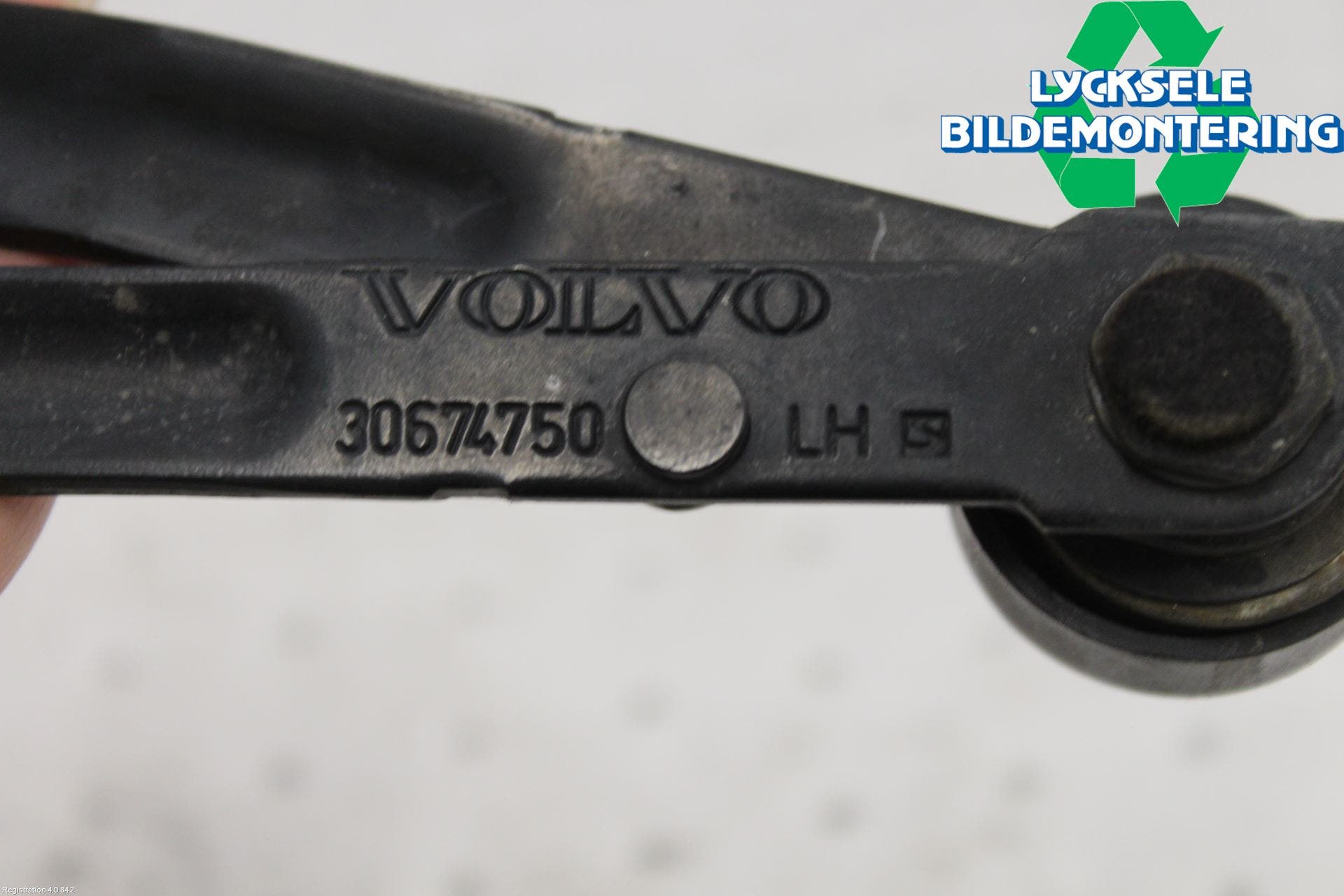 Volvo XC90 07-14 Bakluckegångjärn Vä