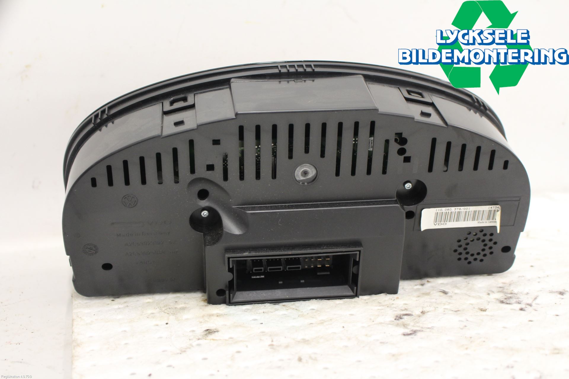 Volkswagen VW TOURAN 03-10 Instrument Komb