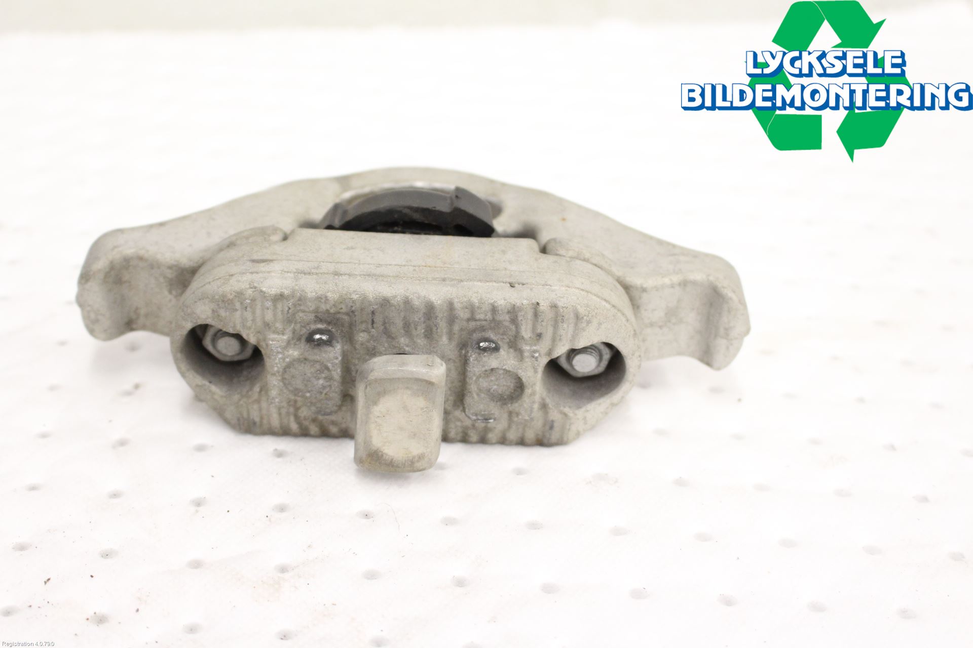 Nissan NAVARA 05-16 Lastförskjutningsskydd-Galler