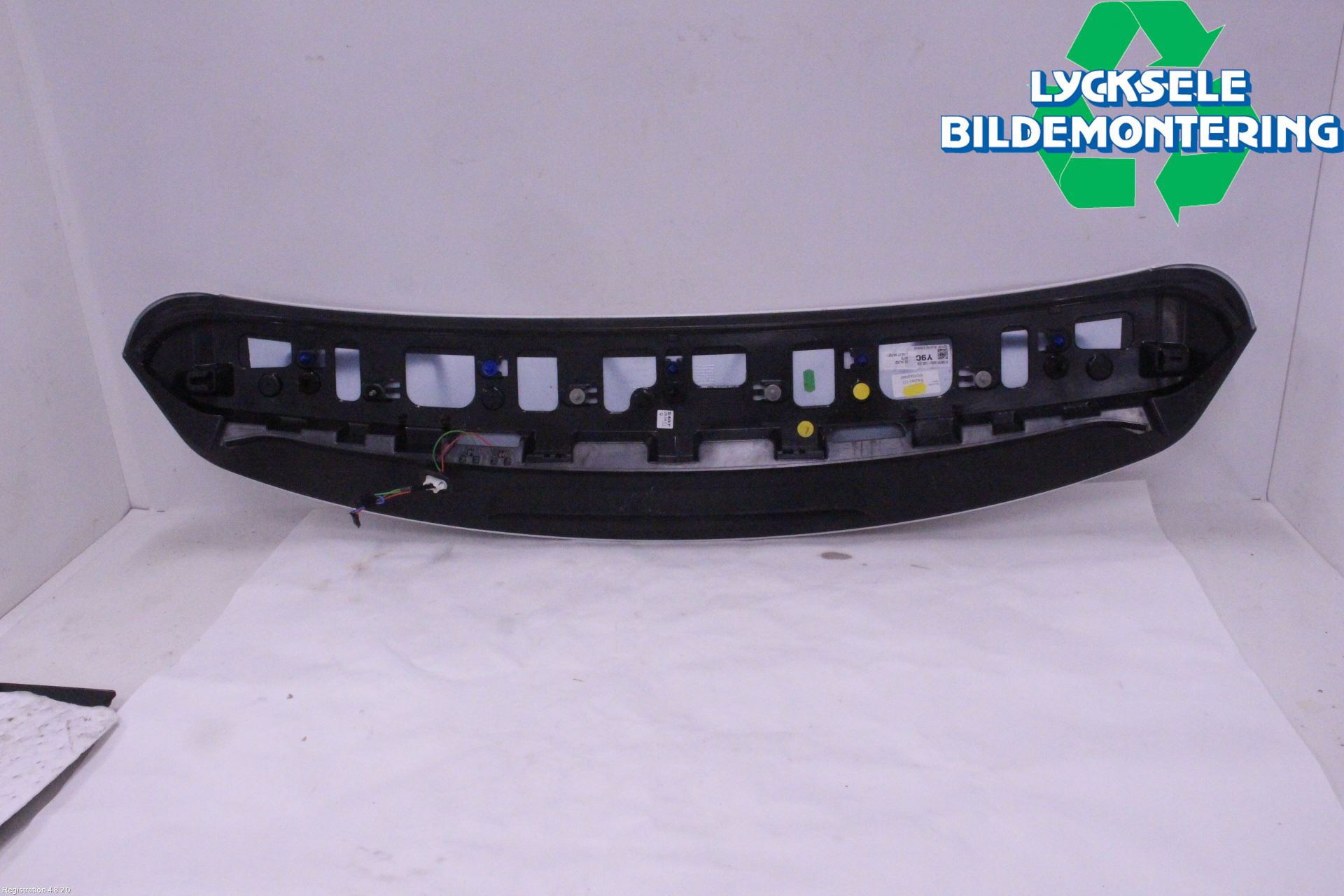 Audi A6 F2/C8 19- Spoiler Baklucka