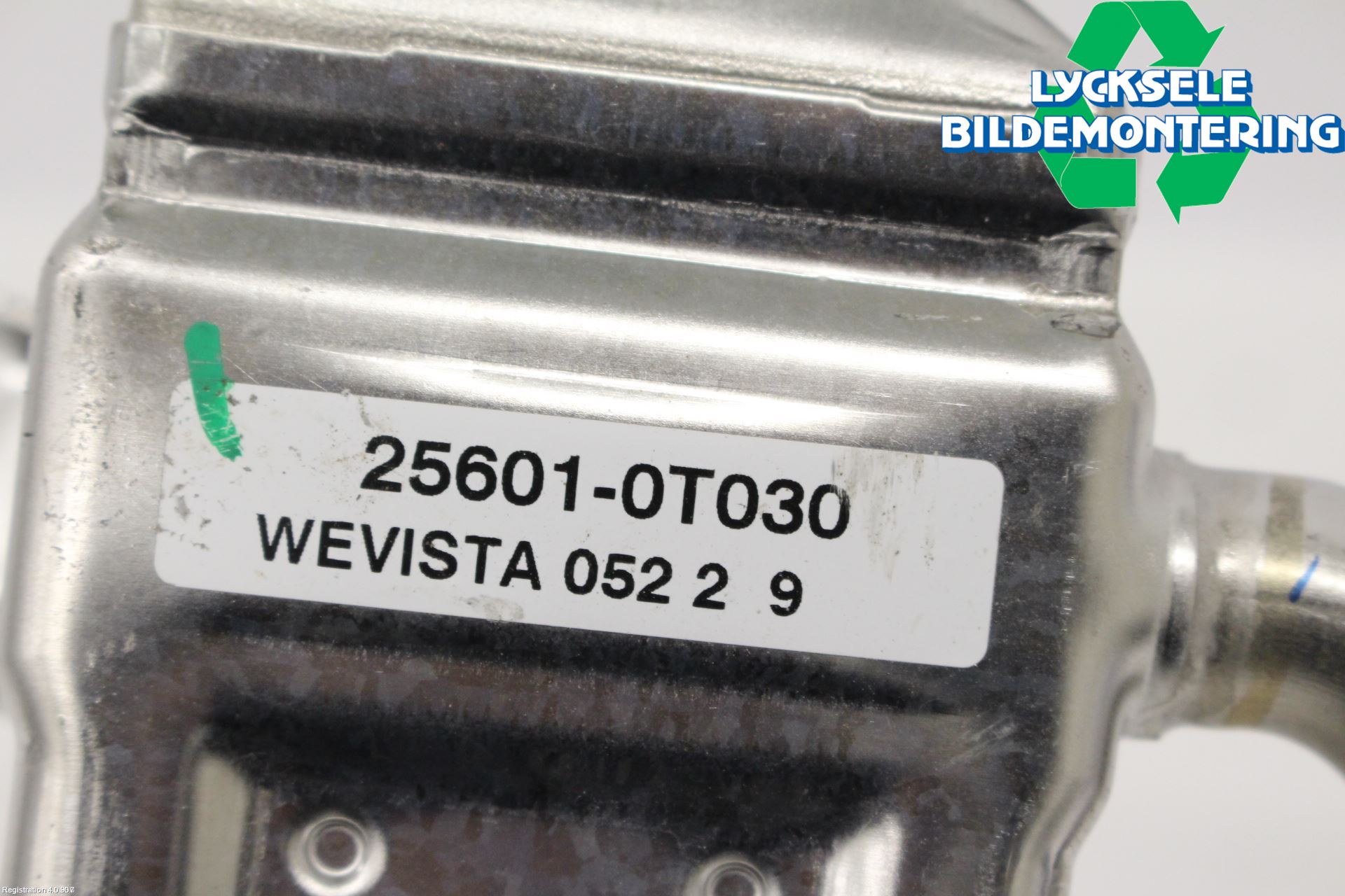 Toyota COROLLA 19- Avgaskylare