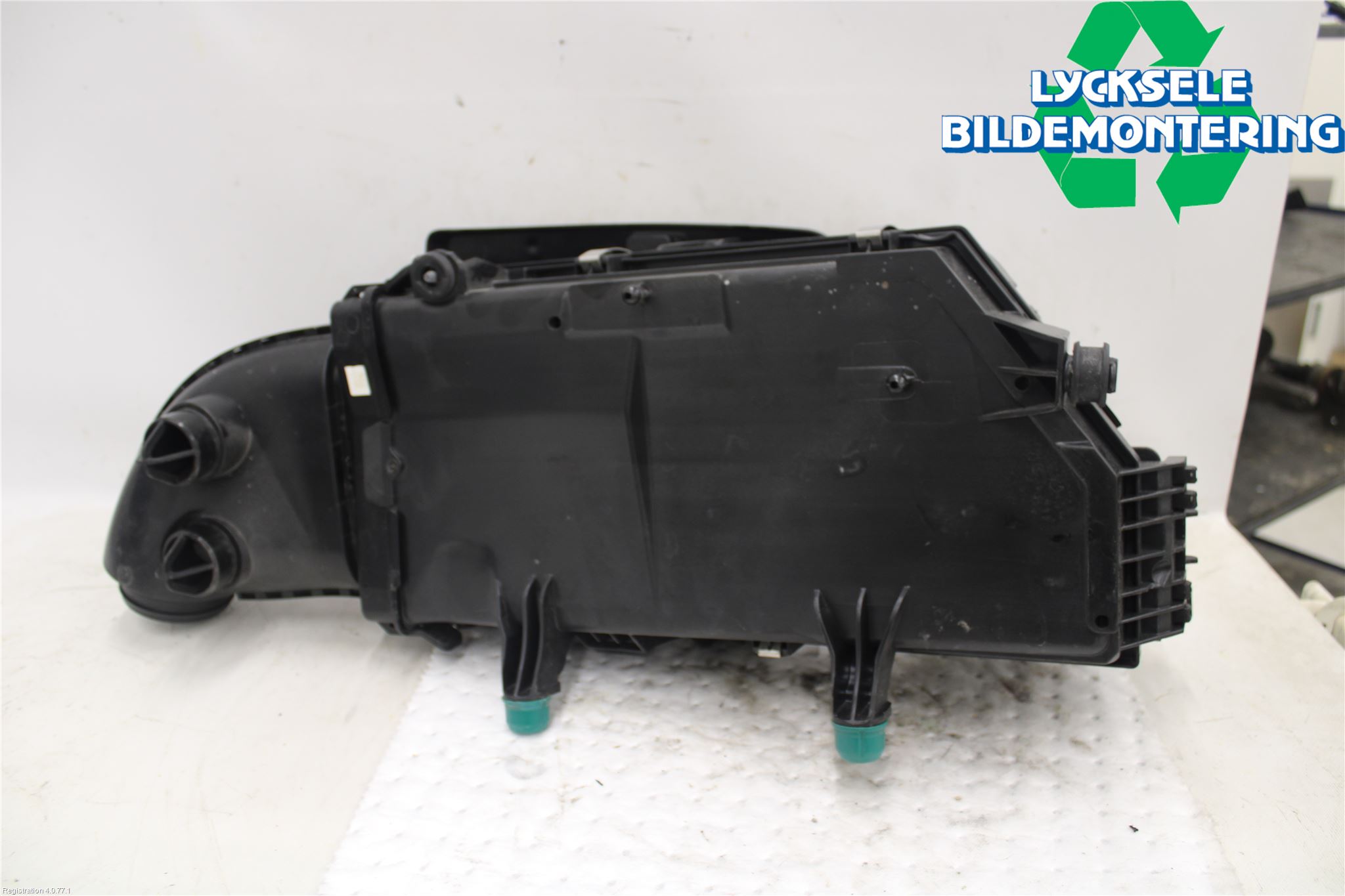 Mercedes-Benz MB C-KLASS (W205) 14-21 Luftrenare